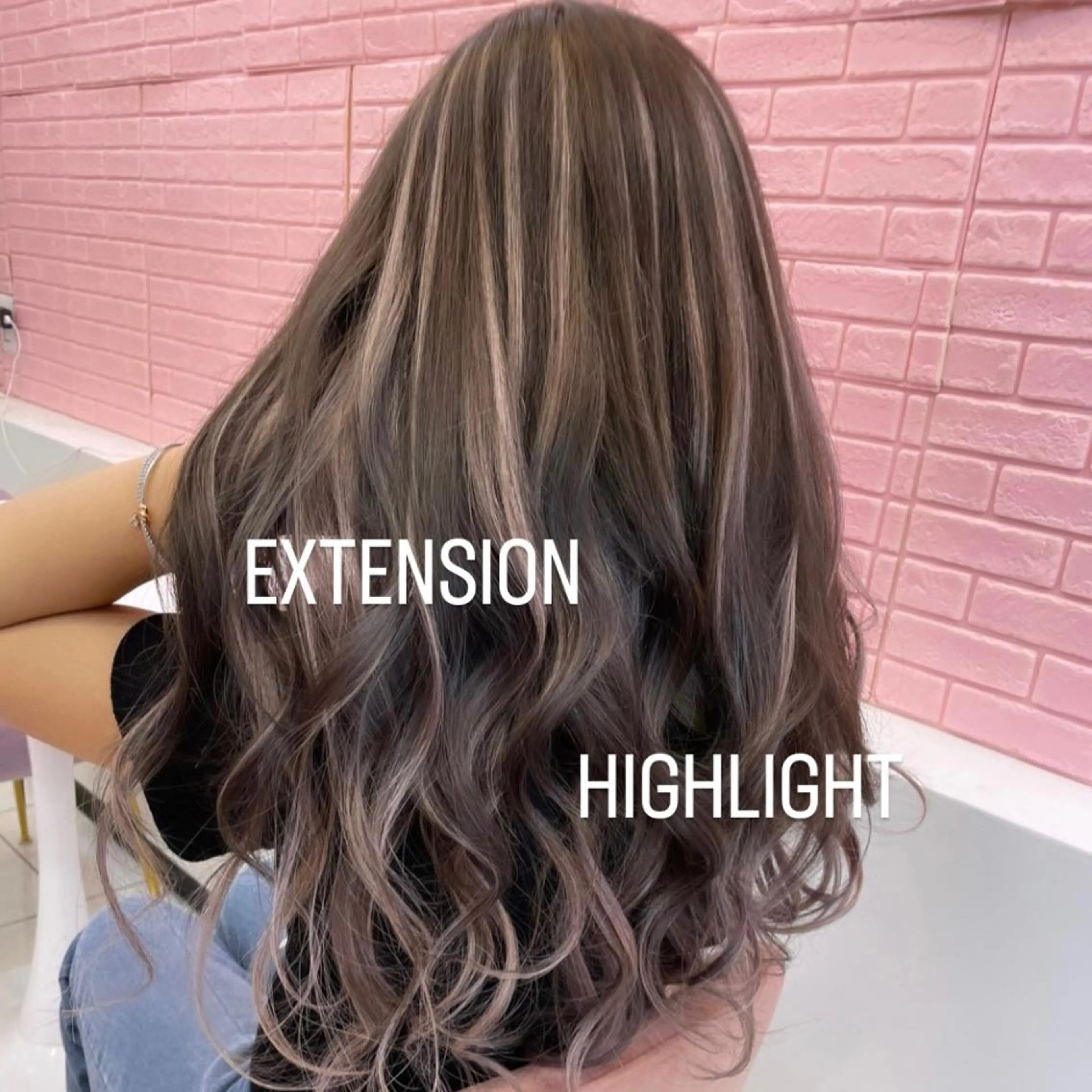 ロング カラー ヘアカラー エクステ エクステ🩵ブリーチ 韓国ヘア🩵KAEのヘアスタイル