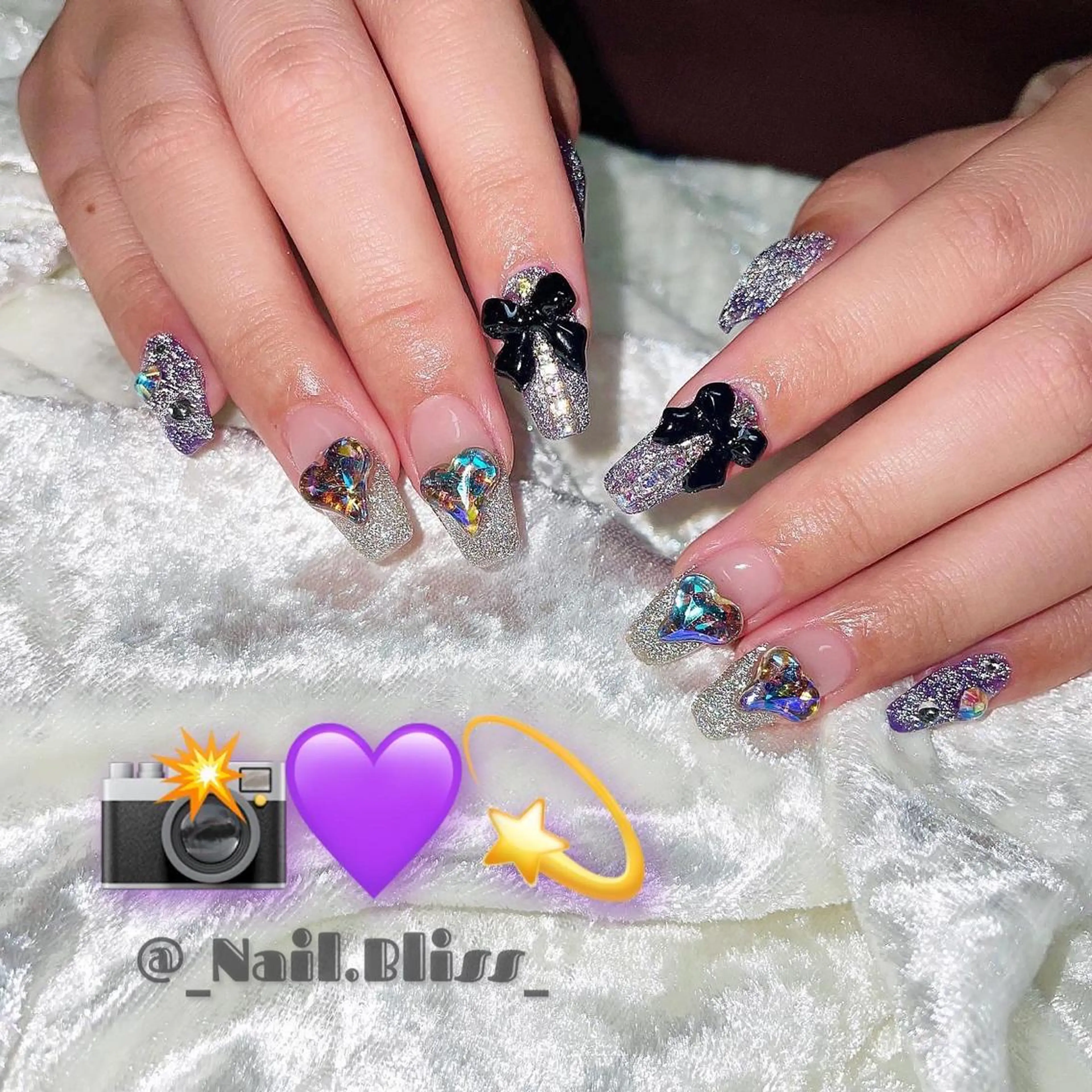 ネイル フラッシュネイル ラメ(グリッター) ハンドネイル NAIL BLISSのネイルデザイン