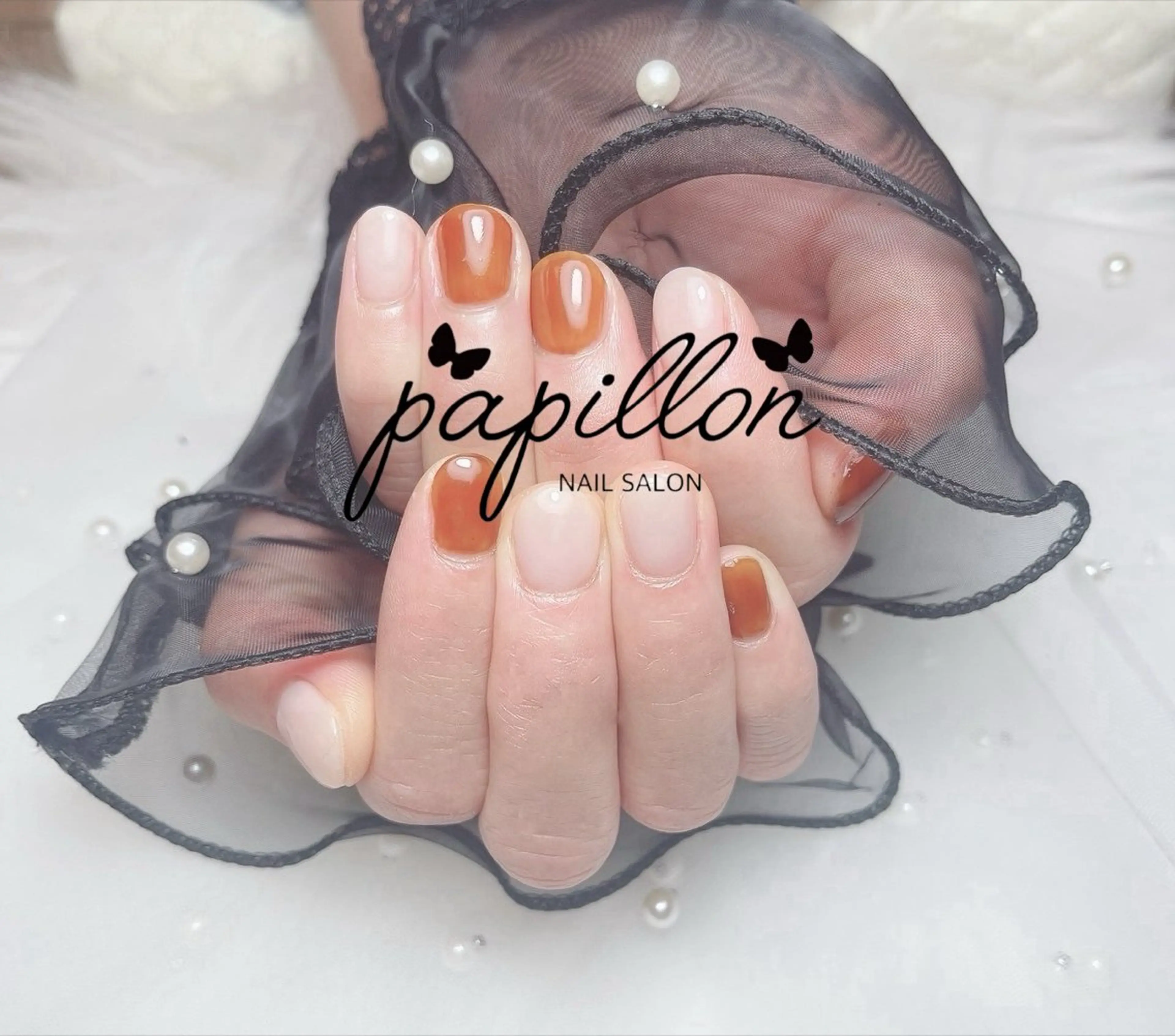 ネイル ブラウン ワンカラーネイル NAILSALON　papillon所属・NAILSALON papillonのネイルデザイン