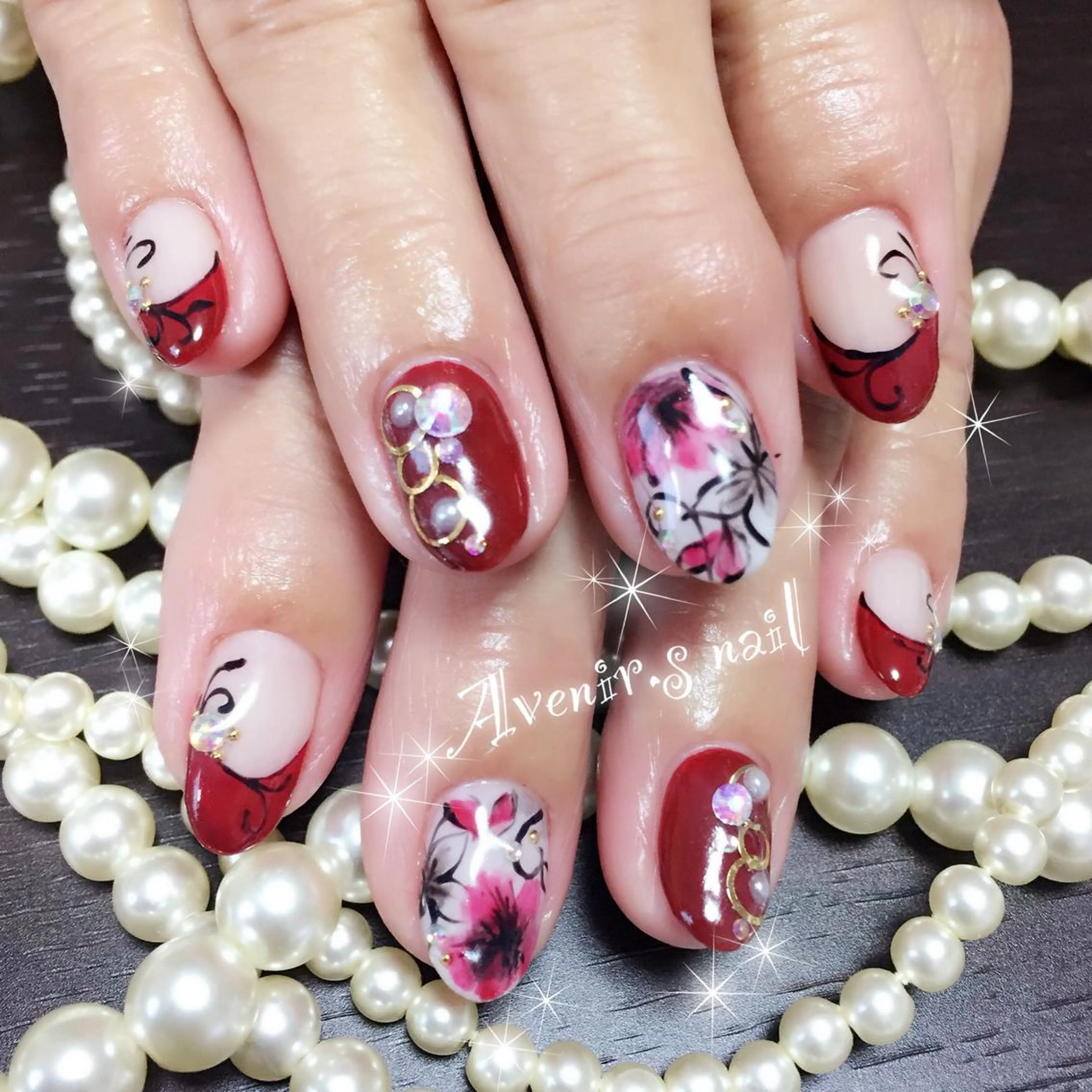 ネイル アートネイル フラワーネイル フレンチネイル Home Salon Avenir.のネイルデザイン