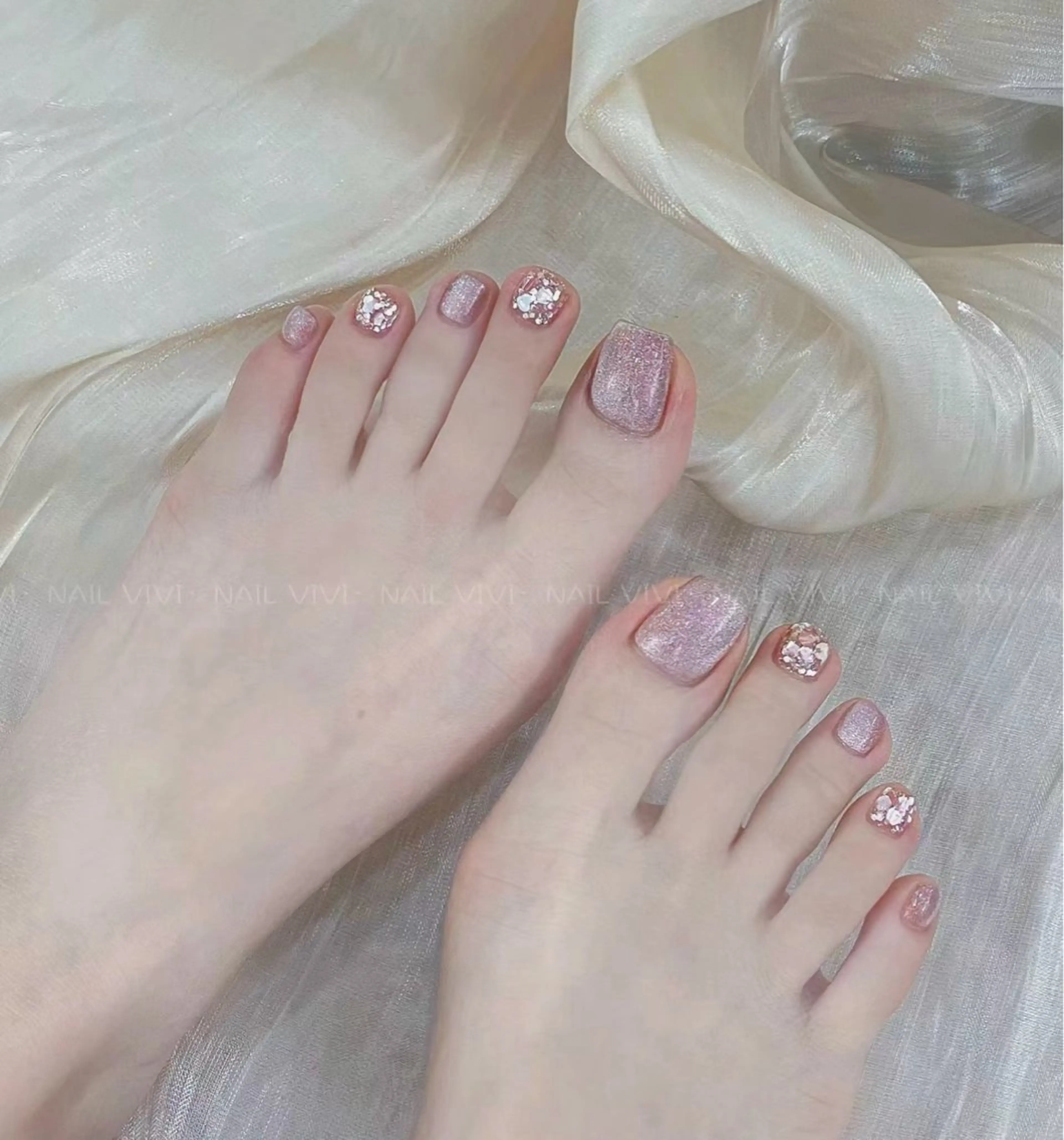 カラー カスミ 💛吉祥寺のネイルデザイン