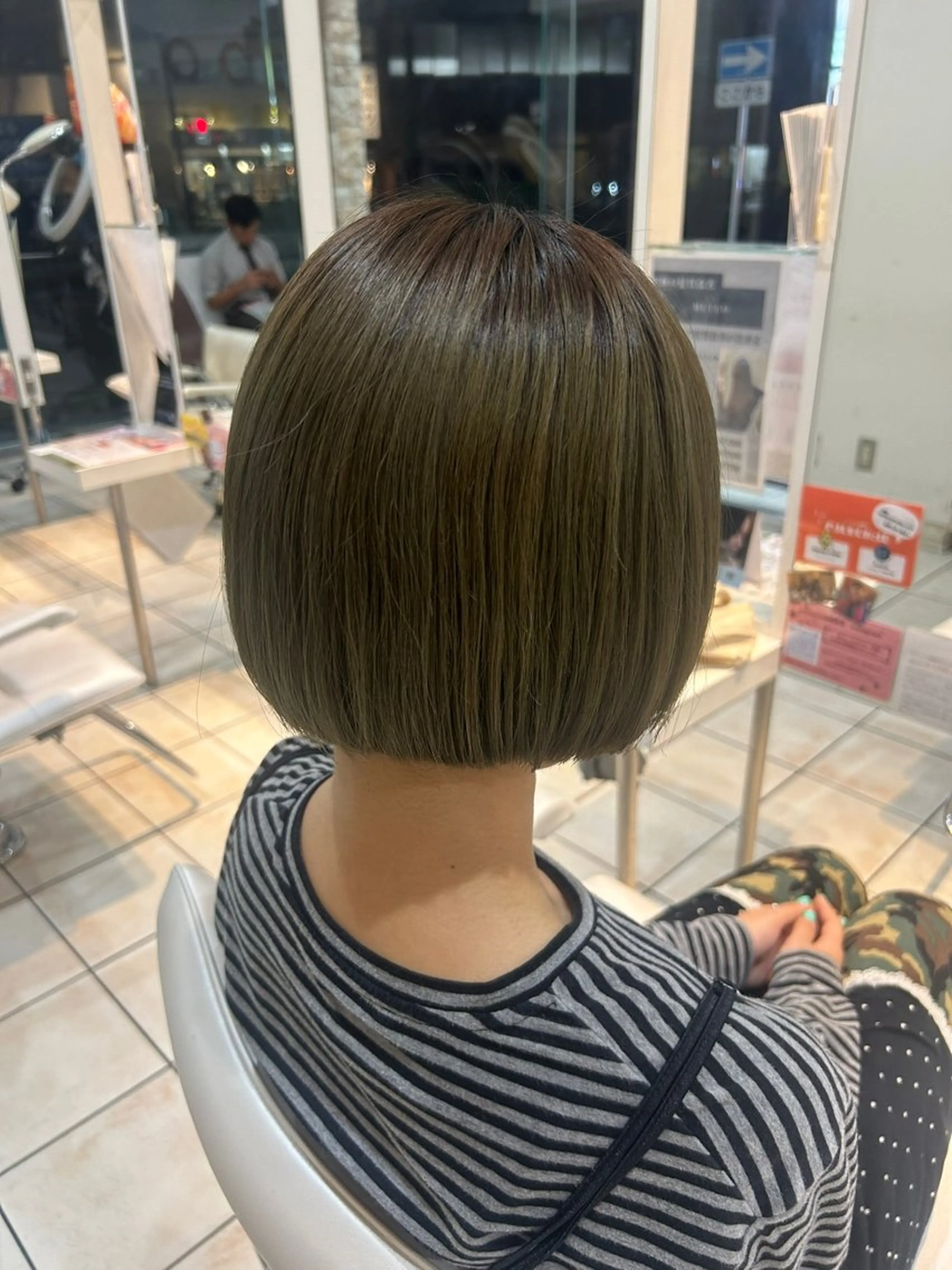 ショート ボブ カット ✨🦄韓国風レイヤ ー🦄✨林あかりのヘアスタイル