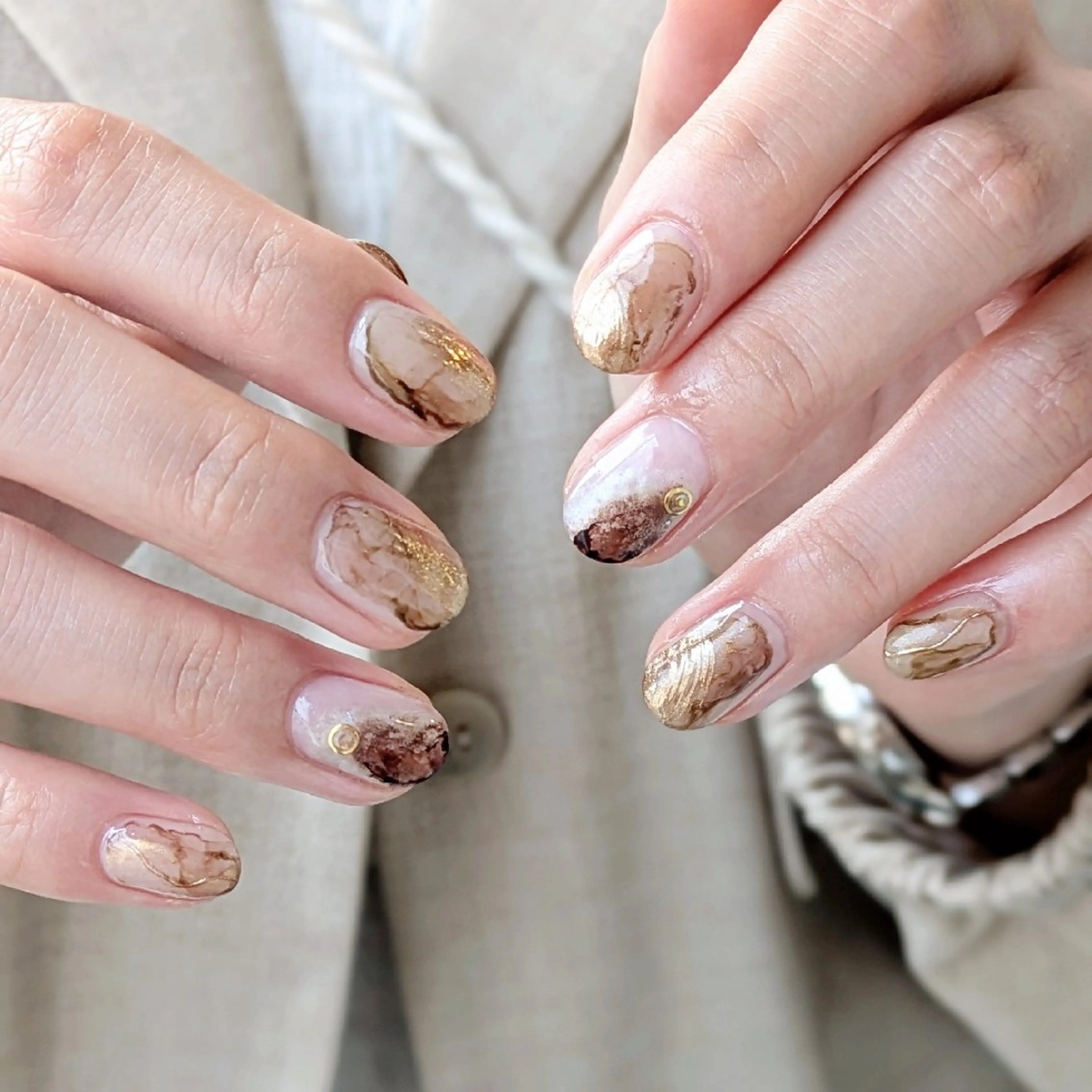 ネイル ハンドネイル jolie  ISIHARAのネイルデザイン