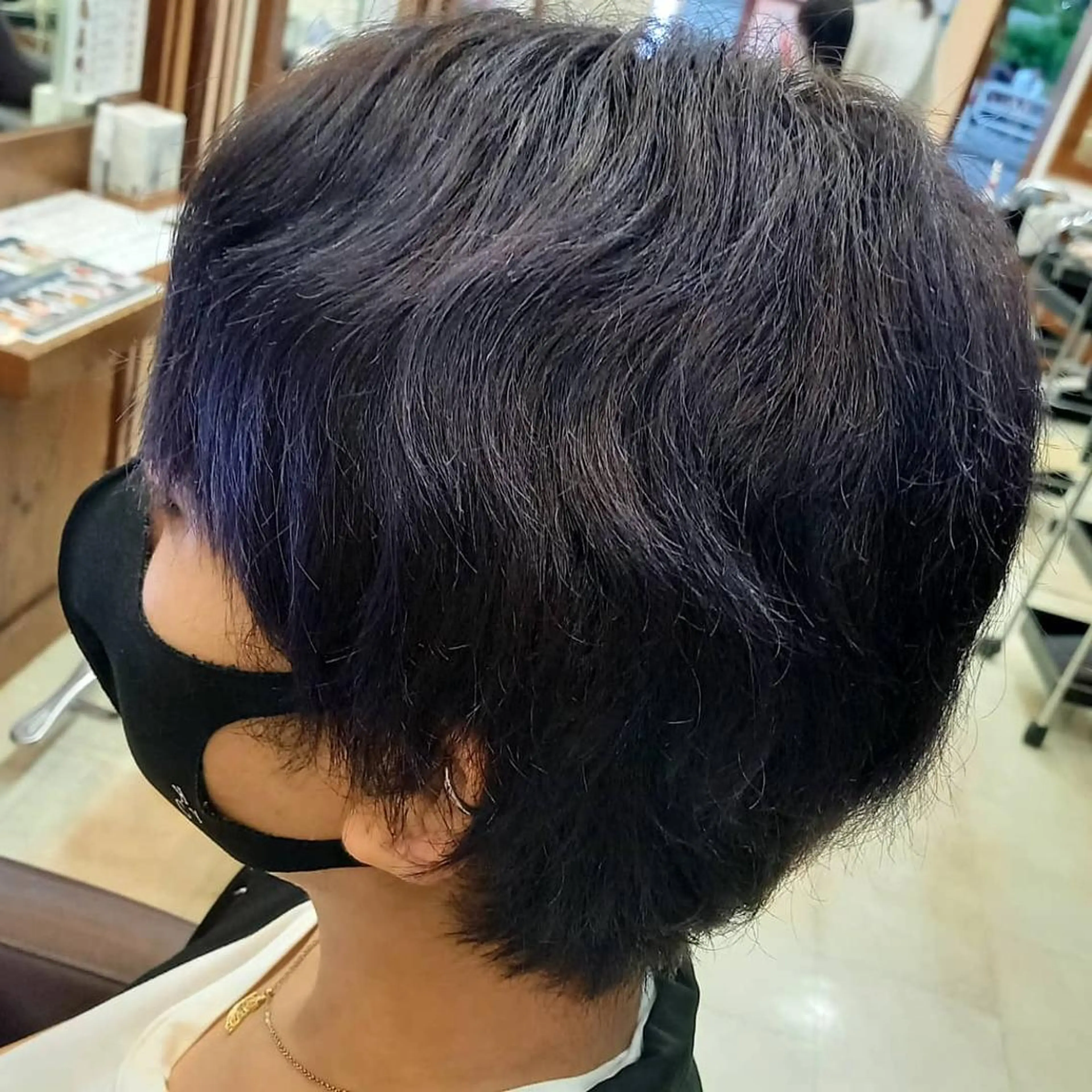 ショート カラー ハイライトカラー インナーカラー ハイライト 髪質改善 トリートメント justbeauty CiNQのヘアスタイル