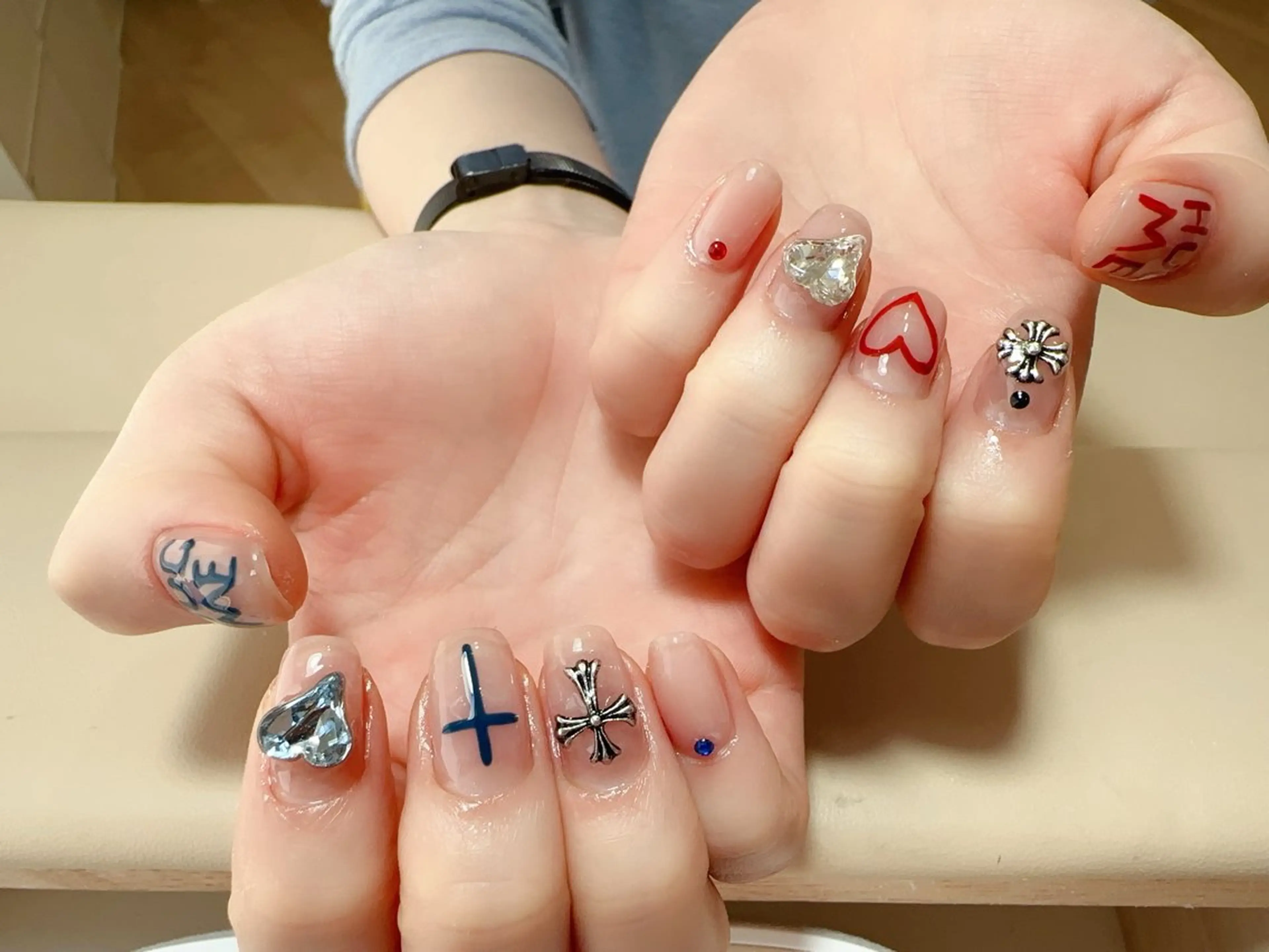 ネイル NAIL CIRCLESのネイルデザイン