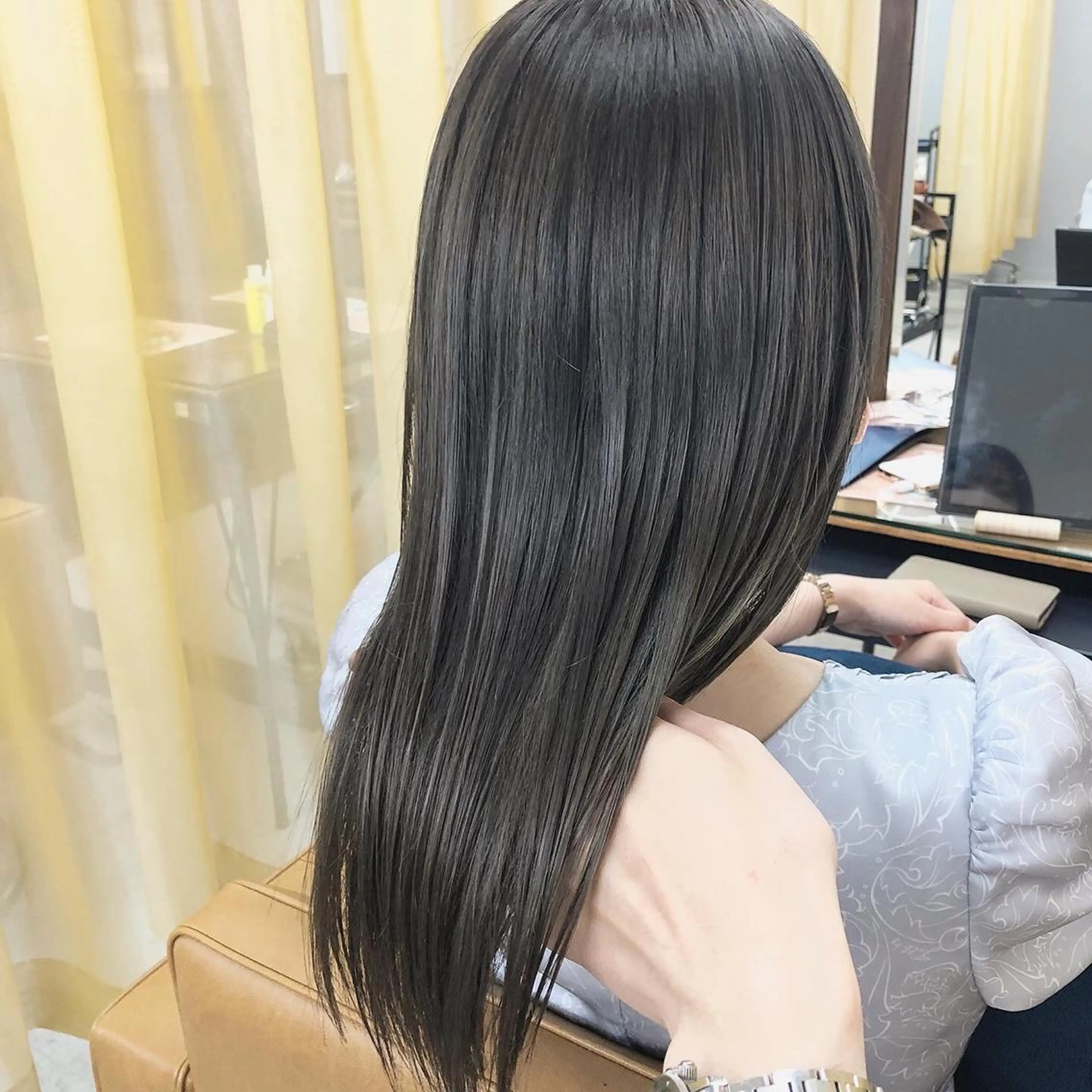 ロング カット ヘアカラー トリートメント [仙台髪質改善]小原 弘之のヘアスタイル