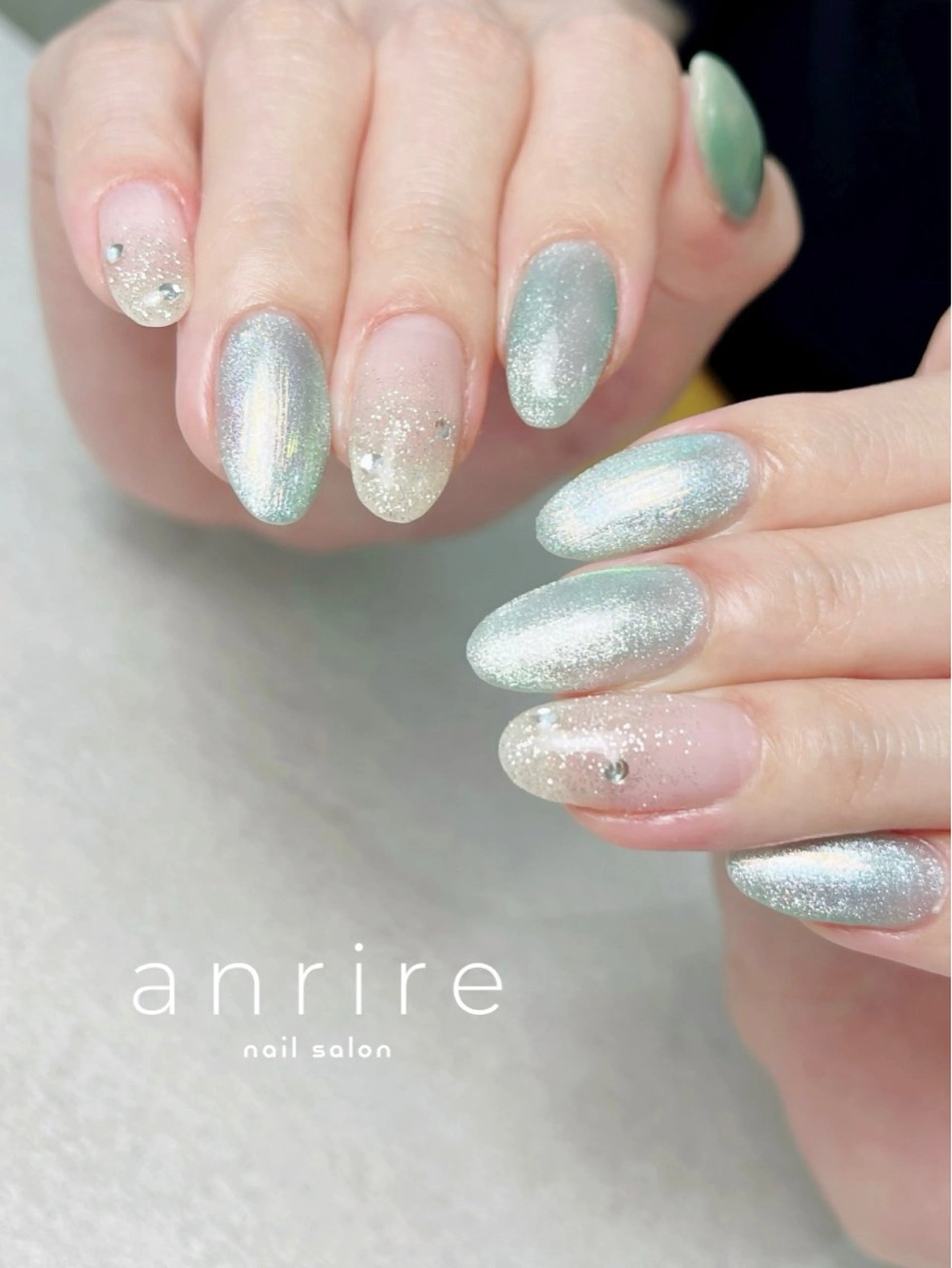 ネイル ブルー フラッシュネイル ジェルネイル キラキラネイル マグネットネイル ハンドネイル nail salon anrire〜アンリール〜所属・nailsalon anrireのネイルデザイン