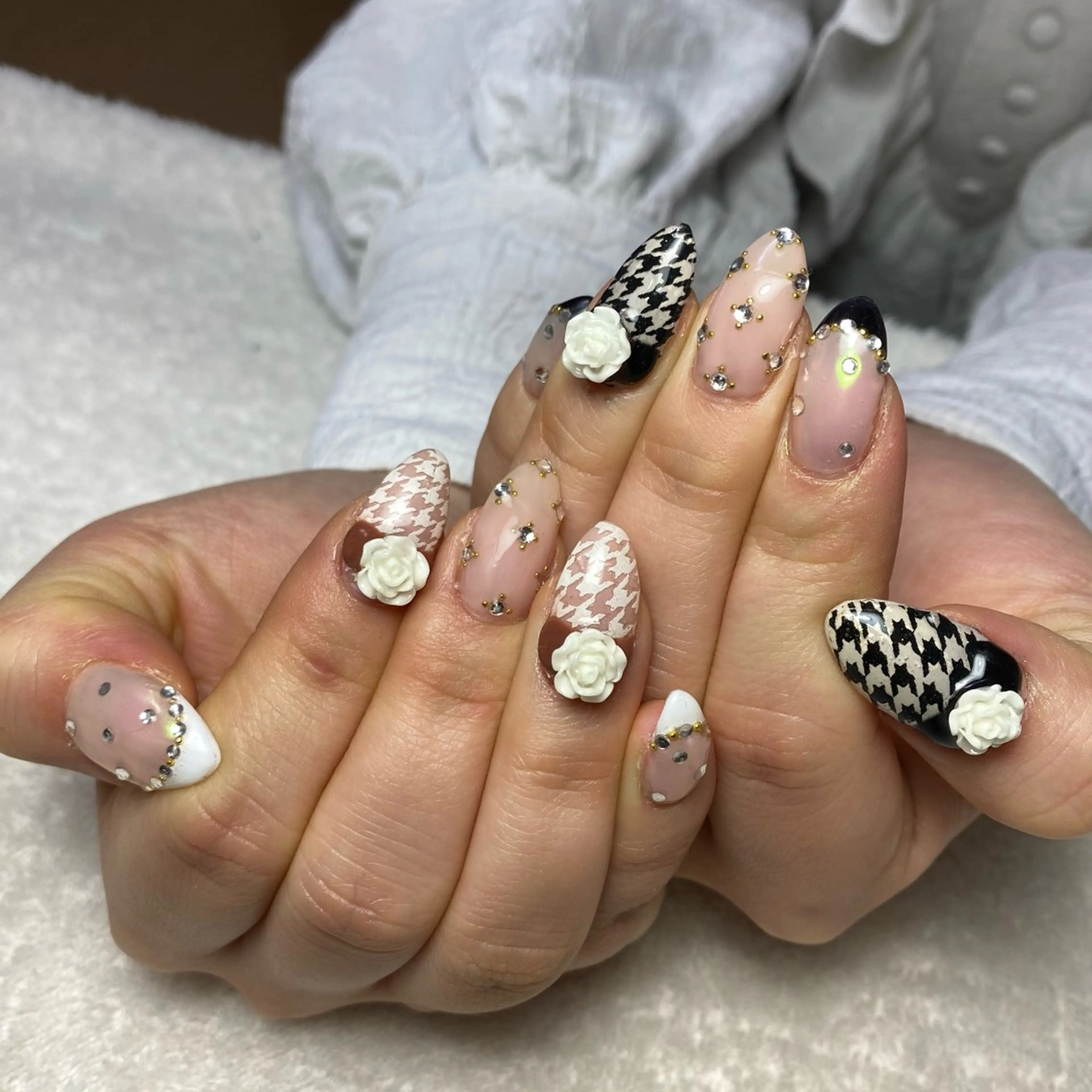 ネイル フレンチネイル COCO+所属・COCO +のエステ・リラクイメージ