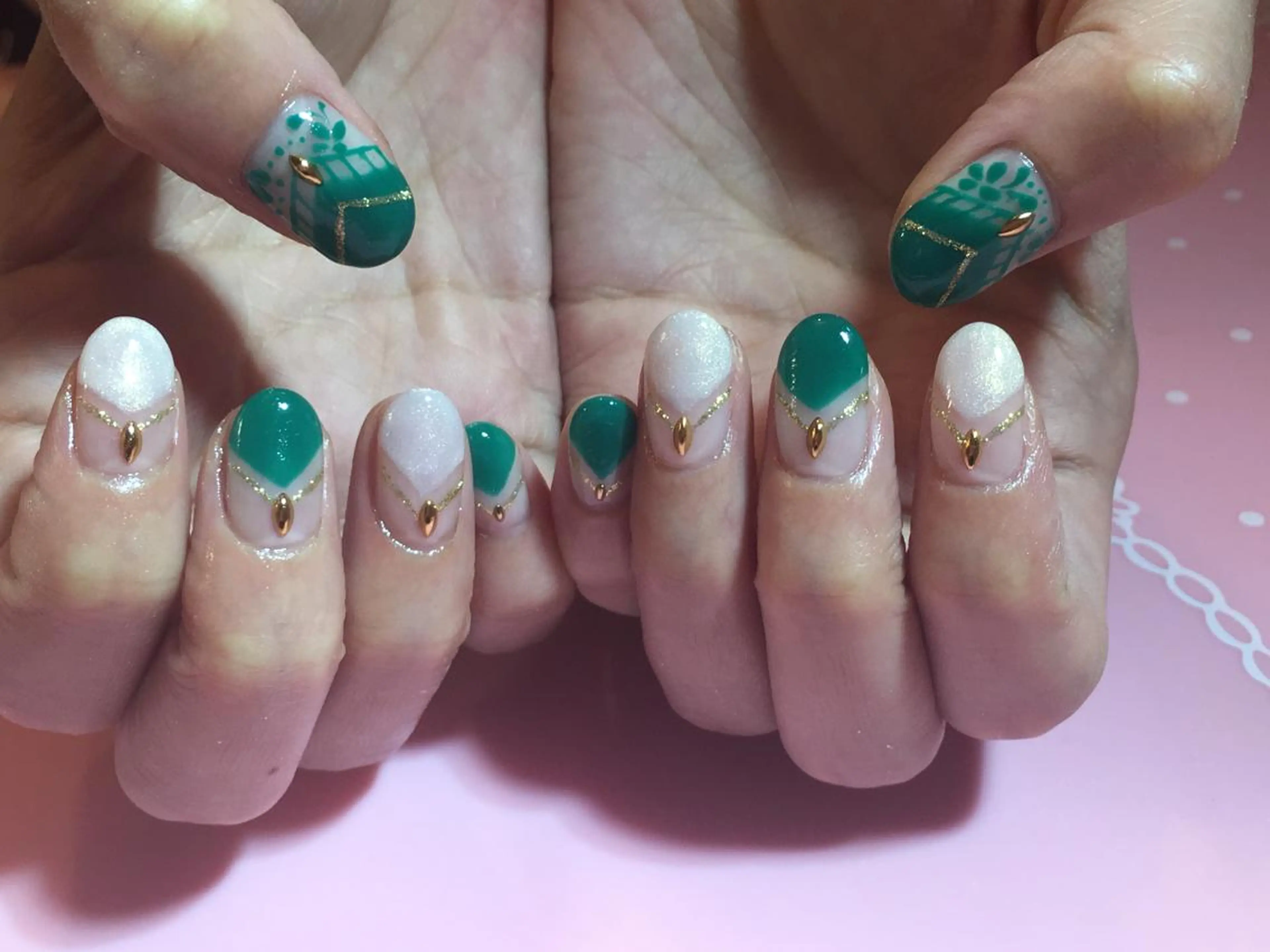 ネイル 古川 里美のネイルデザイン