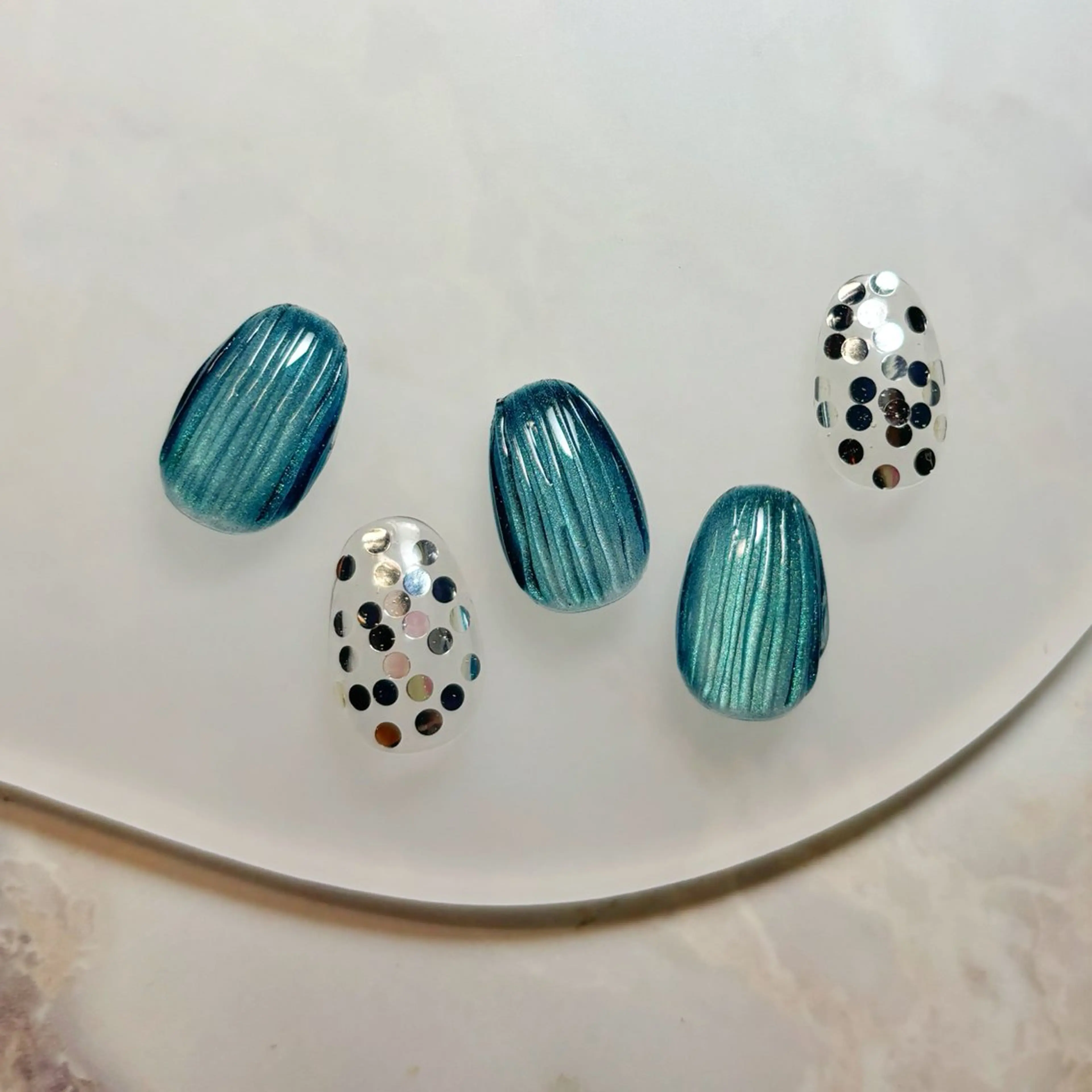 ショート ハンドネイル watanabe miyuuのネイルデザイン