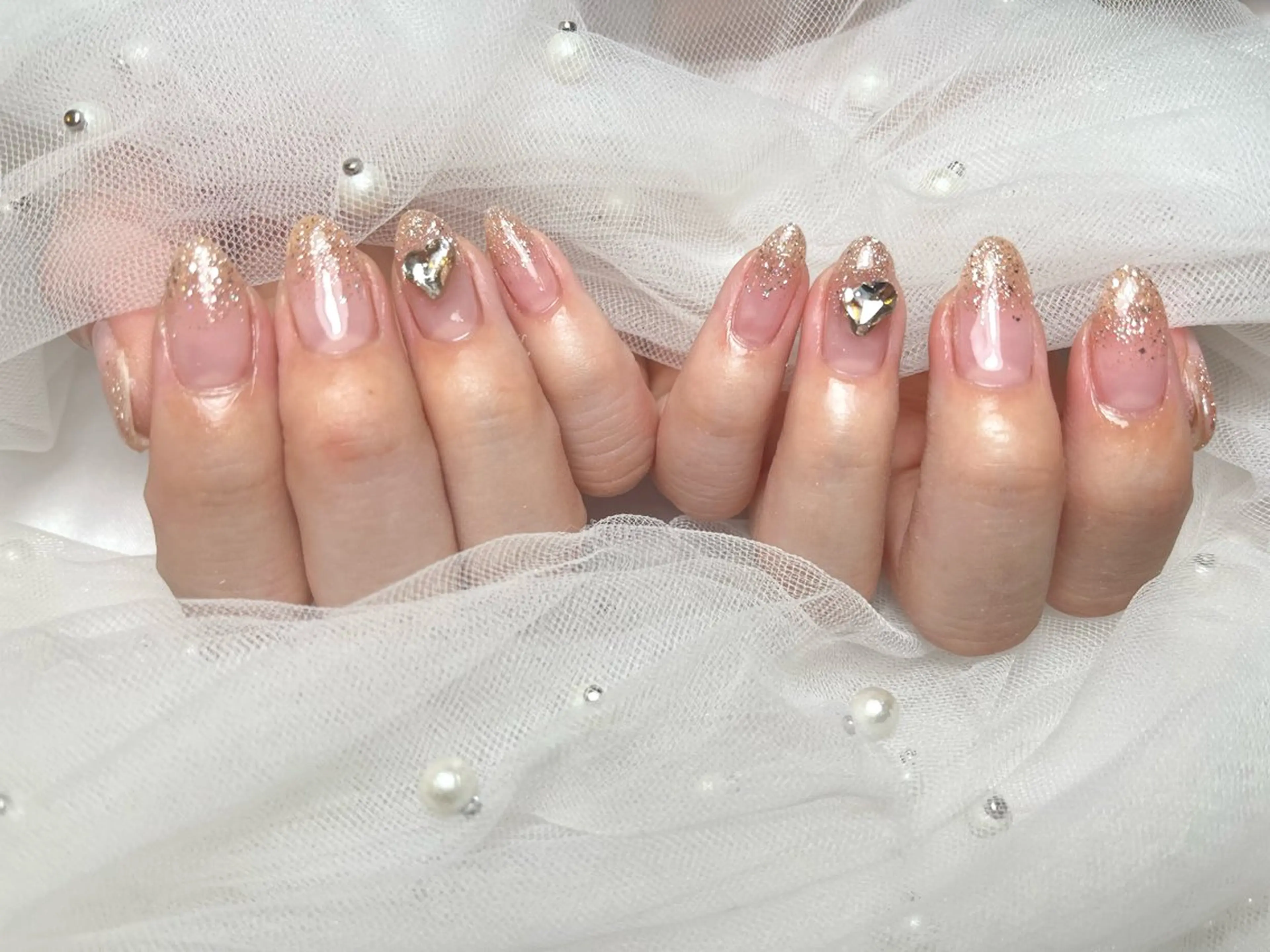 ネイル フラッシュネイル ラメ(グリッター) ラメグラデーション ハンドネイル peTiT sayakaのネイルデザイン