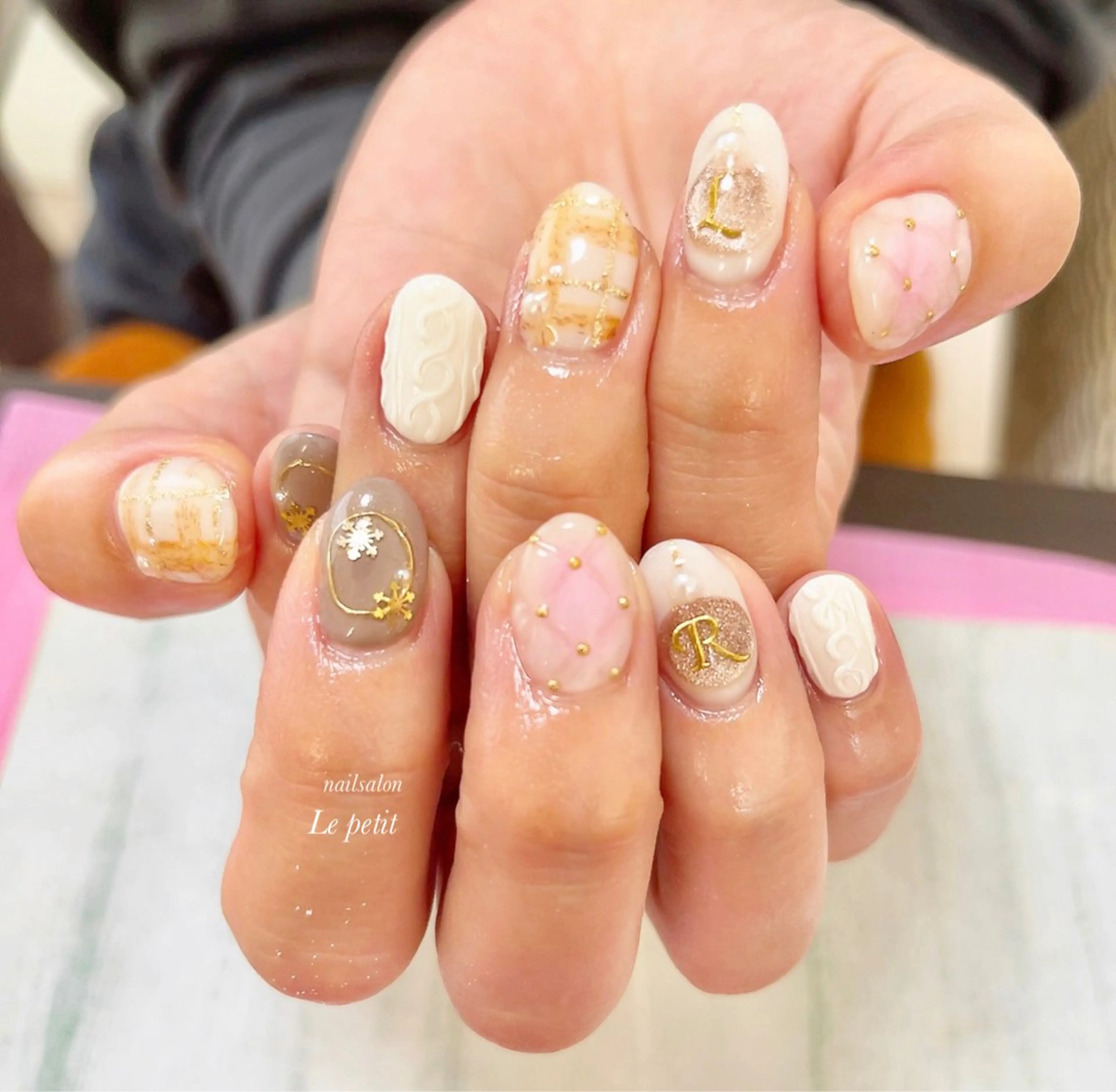 ネイル 石野 広佳のネイルデザイン