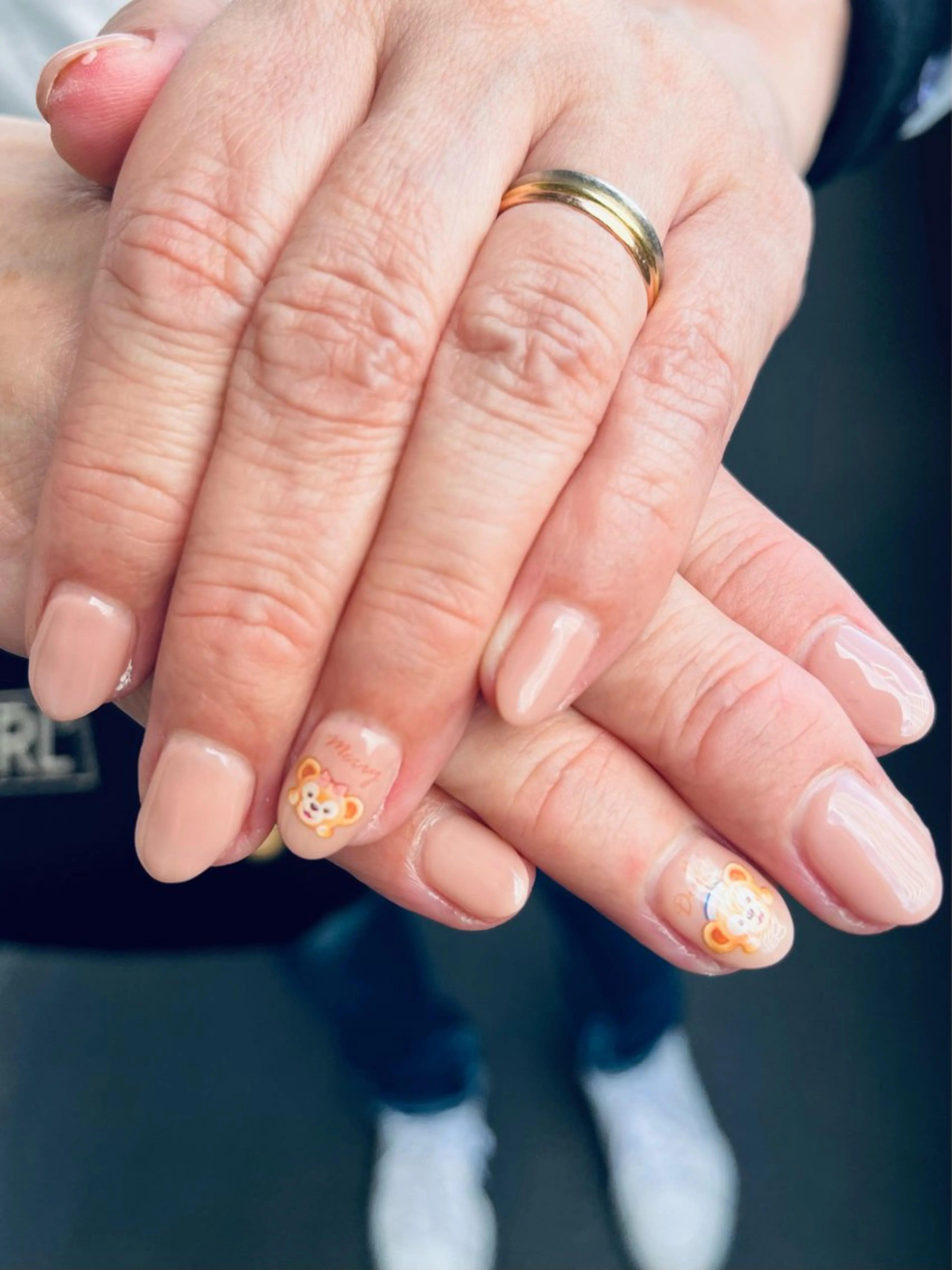 ネイル キラキラネイル ショートネイル シンプルネイル ネイルサロン HANAのネイルデザイン