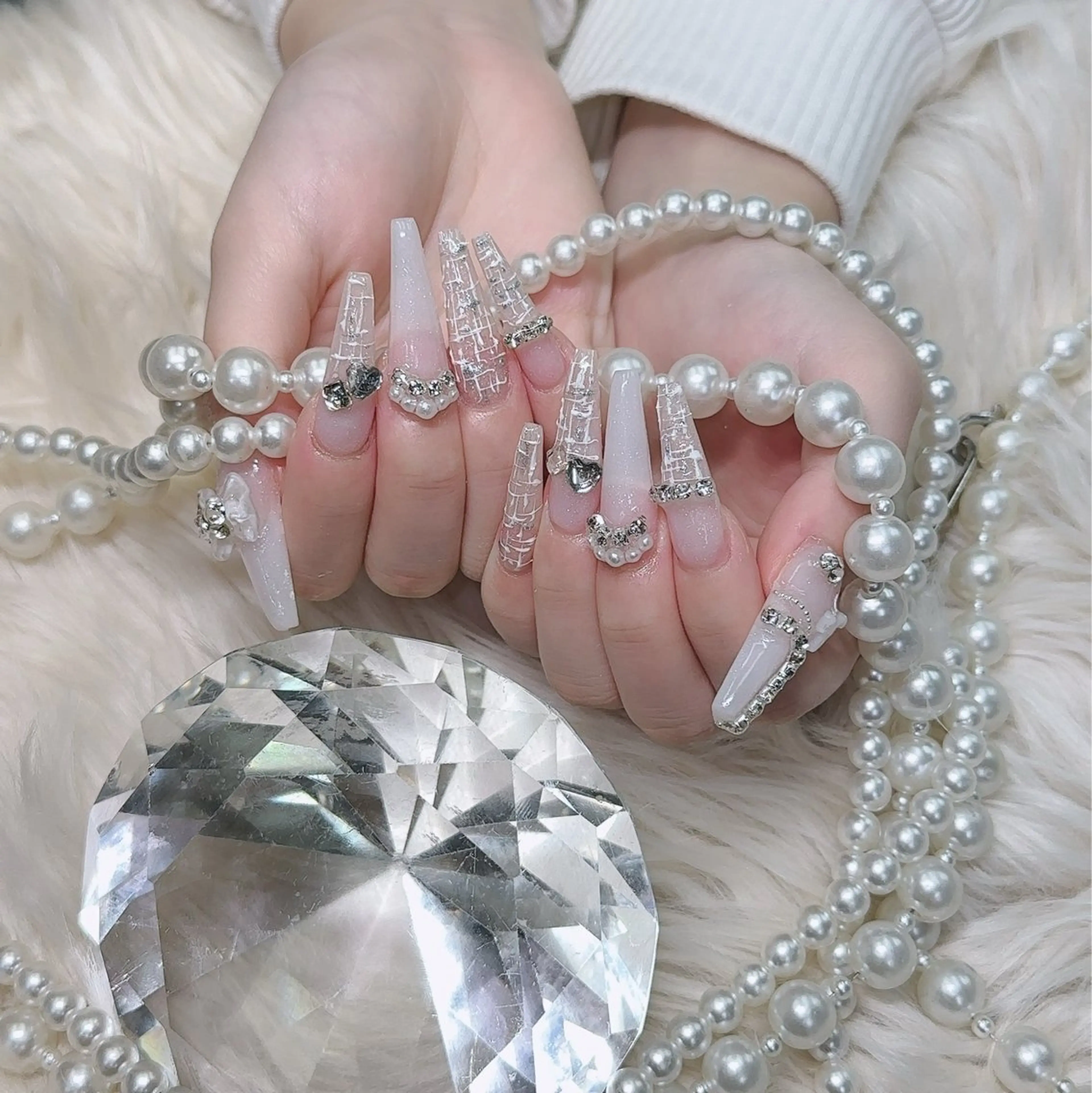 ネイル ツイードネイル ハンドネイル ニコ ニコのネイルデザイン