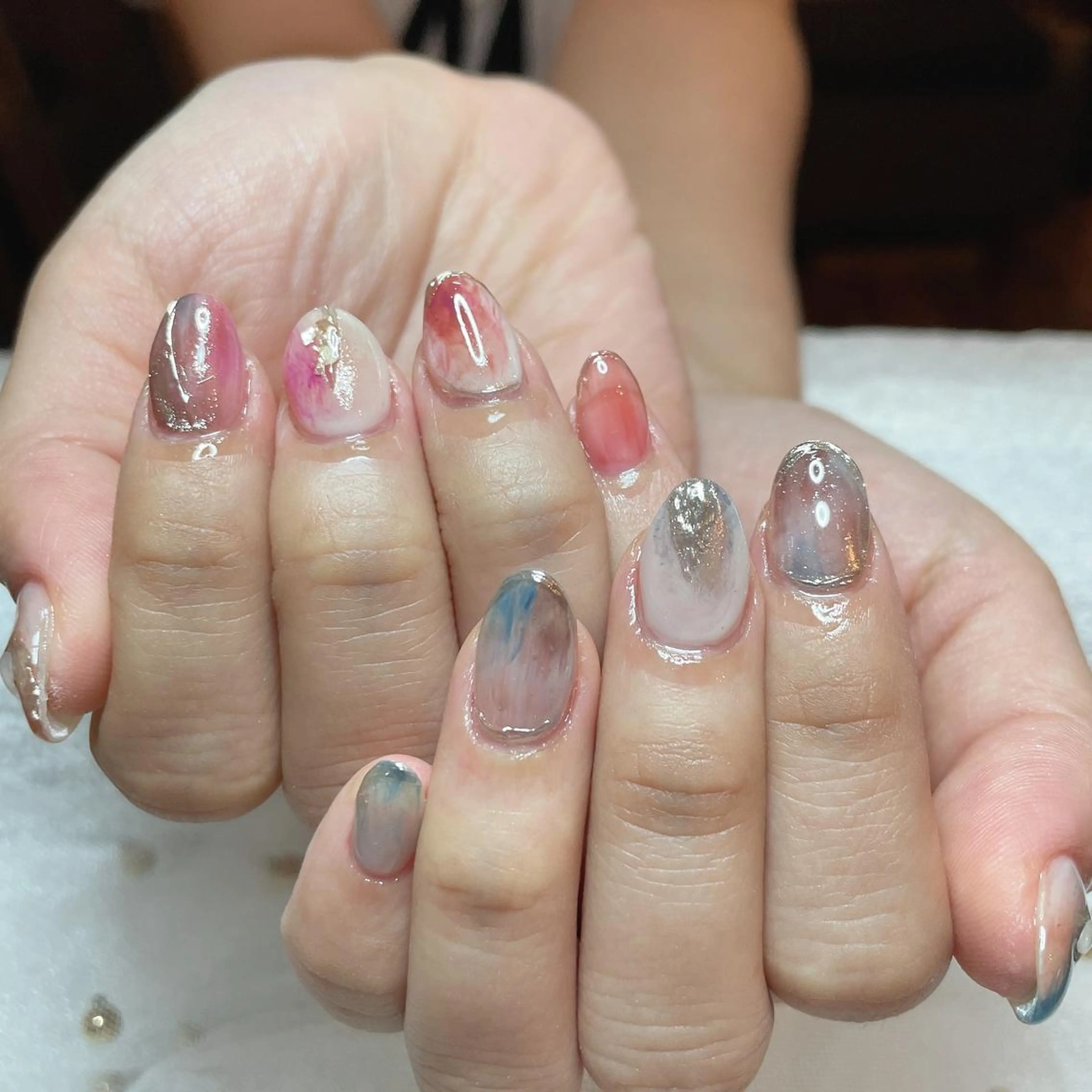 ミディアム Lety total beautyのネイルデザイン