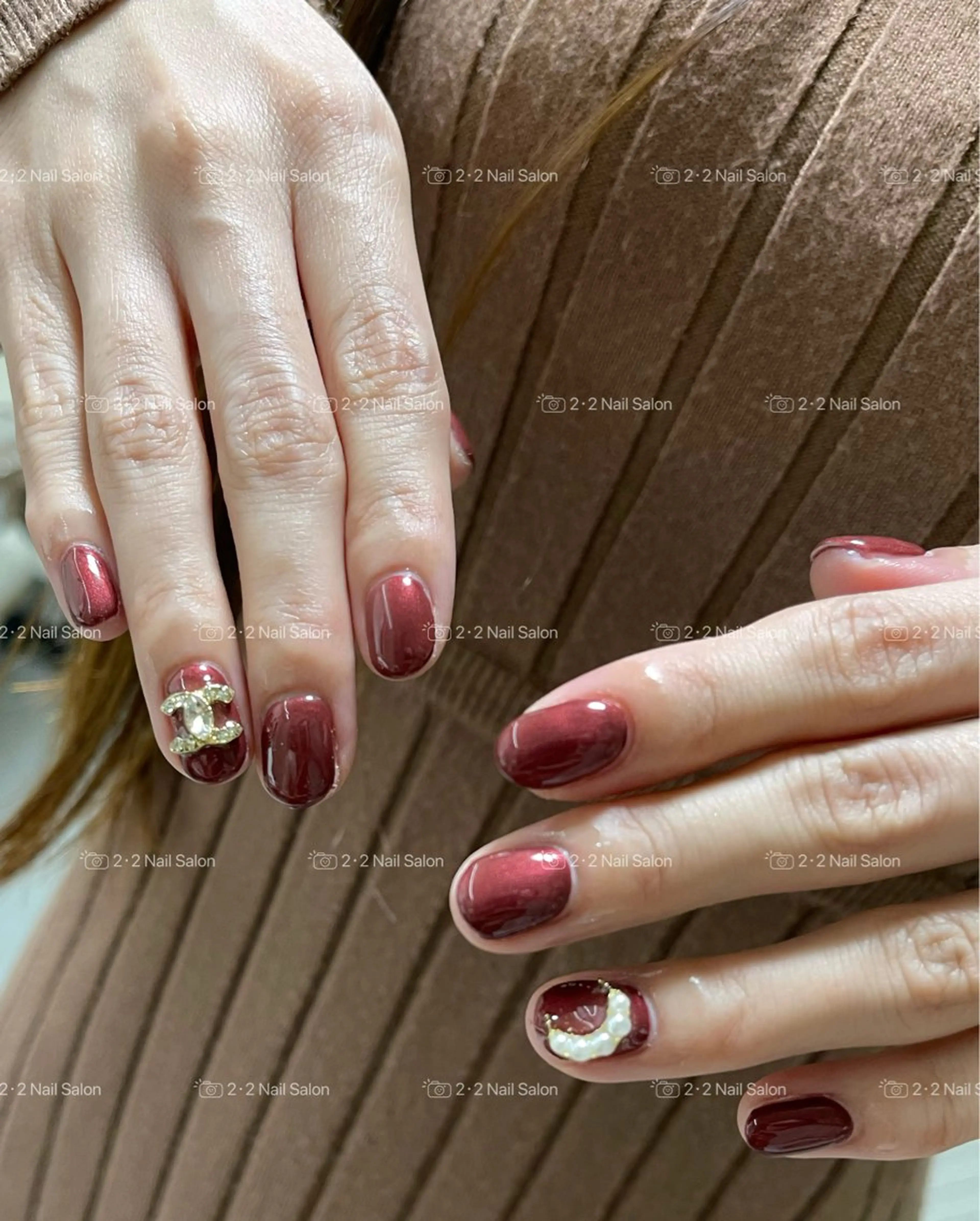 ネイル ハンドネイル Shis_🦄shi 韓国風キラキラネイルのネイルデザイン