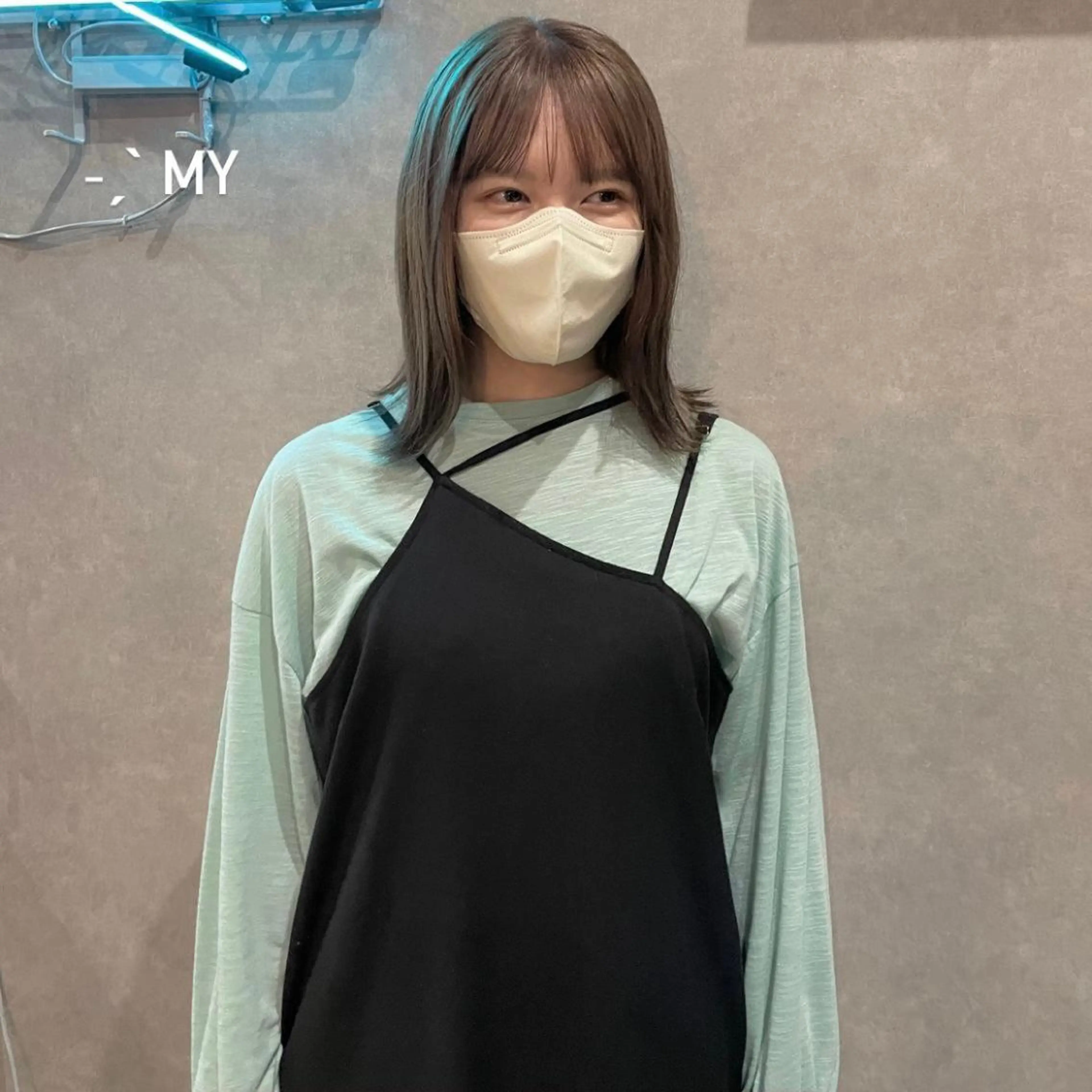 ミディアム はちすか るかのヘアスタイル