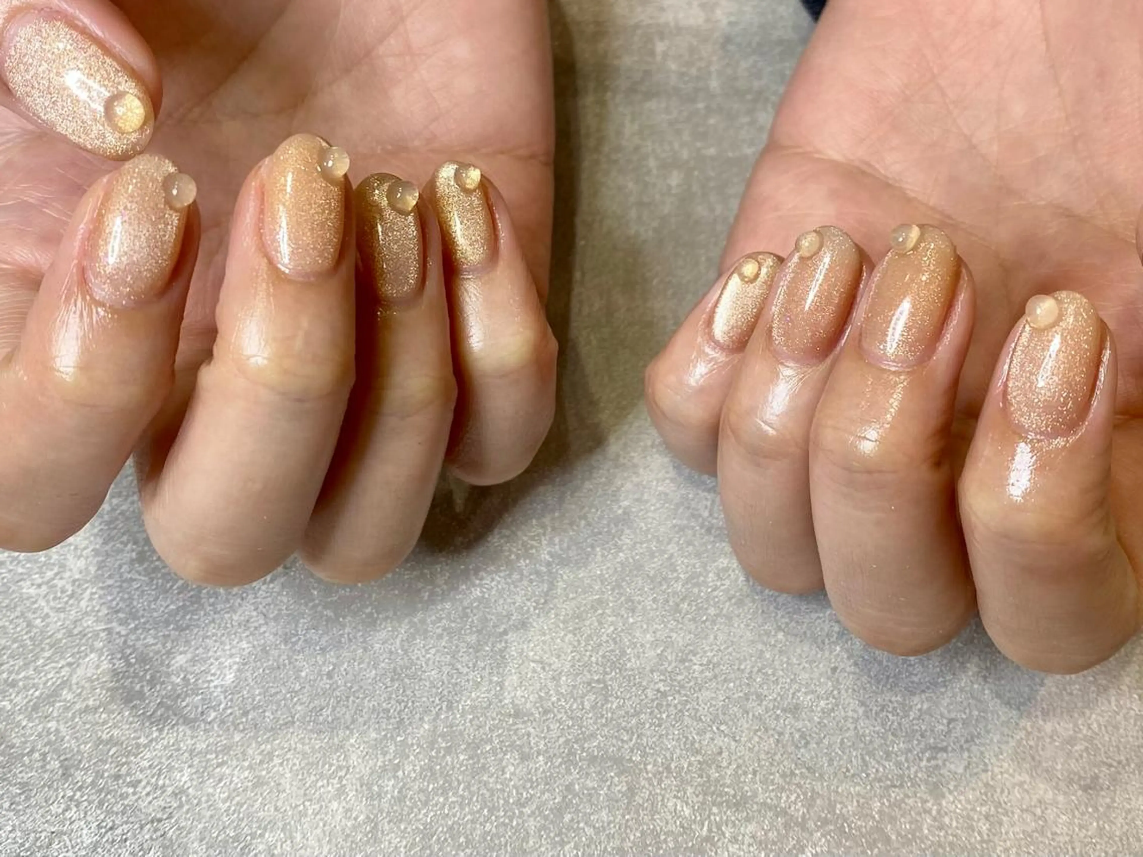 ネイル gluck(グリュック)所属・なかがわ まゆこのネイルデザイン