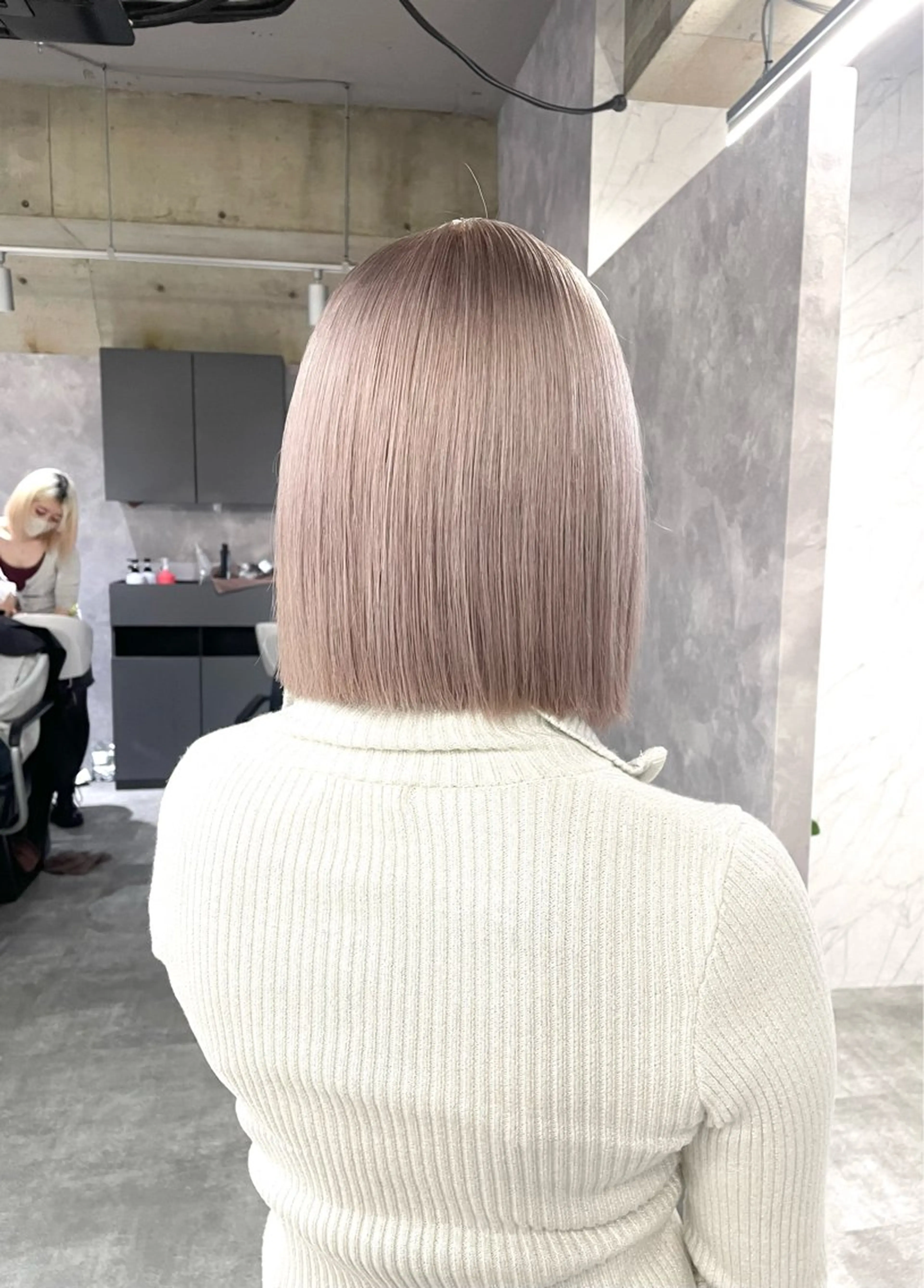 カット+ケアブリーチリタッチ+カラー+トリートメントの写真