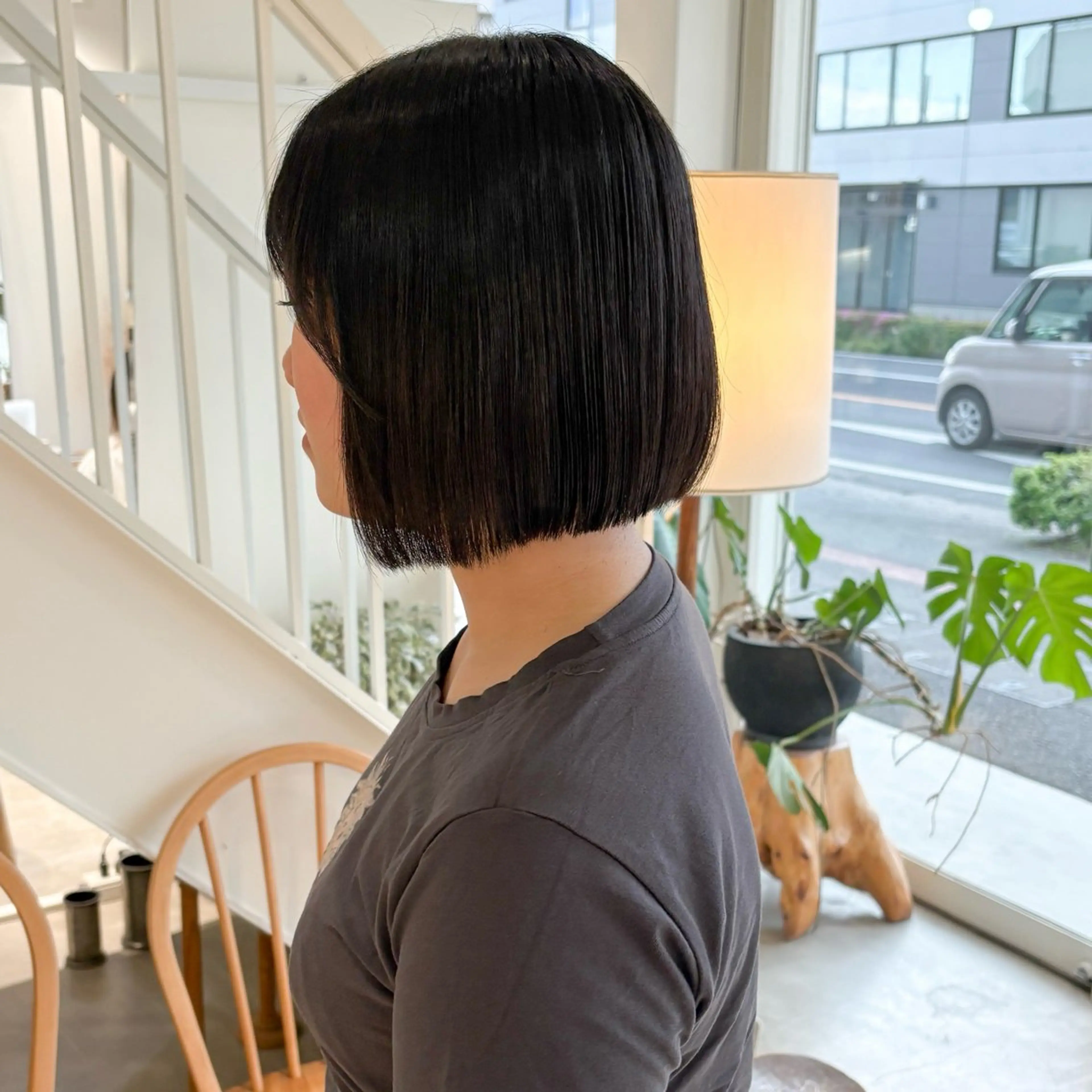 ショート カラー ボブ 縮毛矯正 安西 香利奈のヘアスタイル