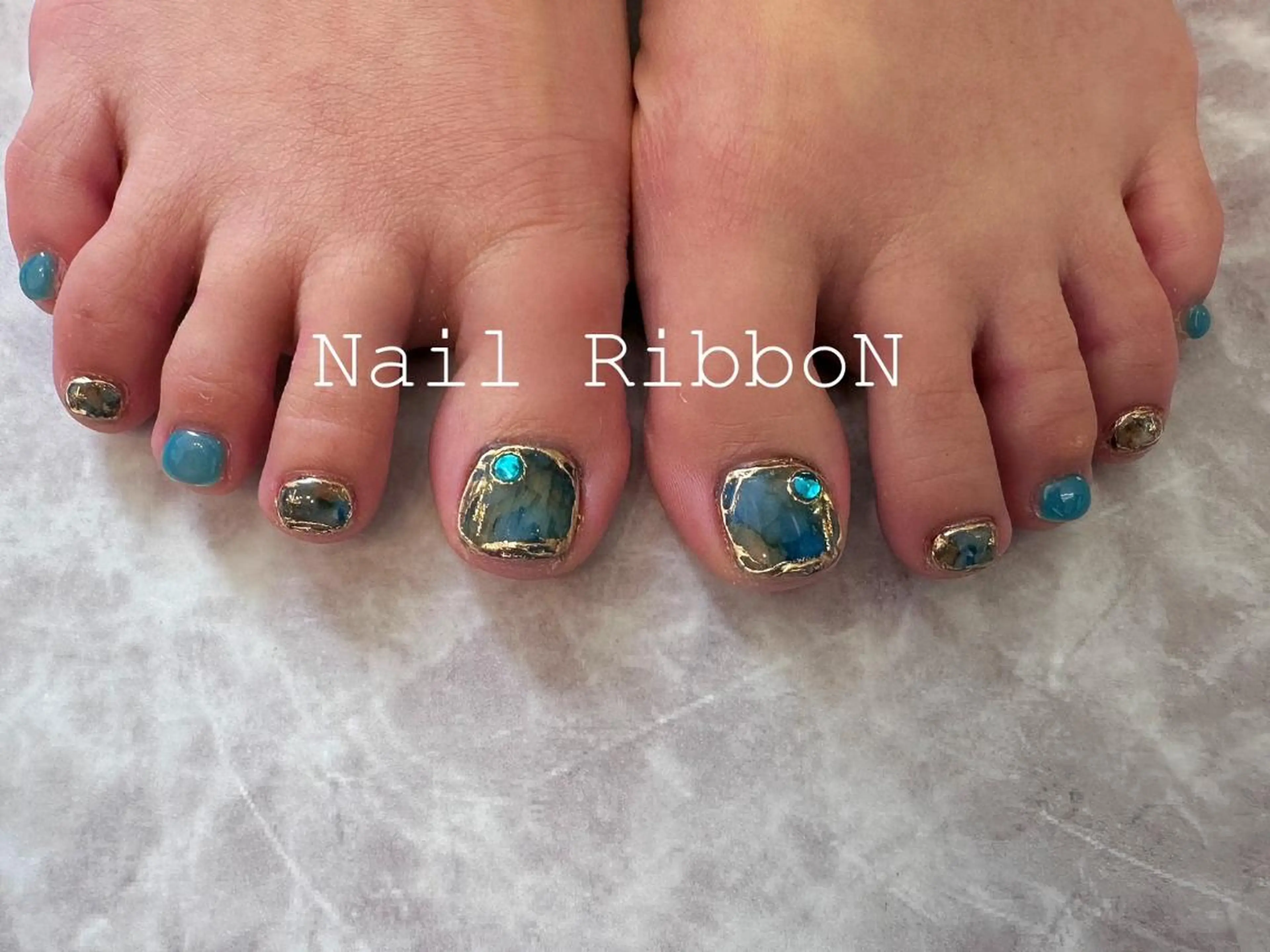 ネイル ネイルリボン 石田のネイルデザイン