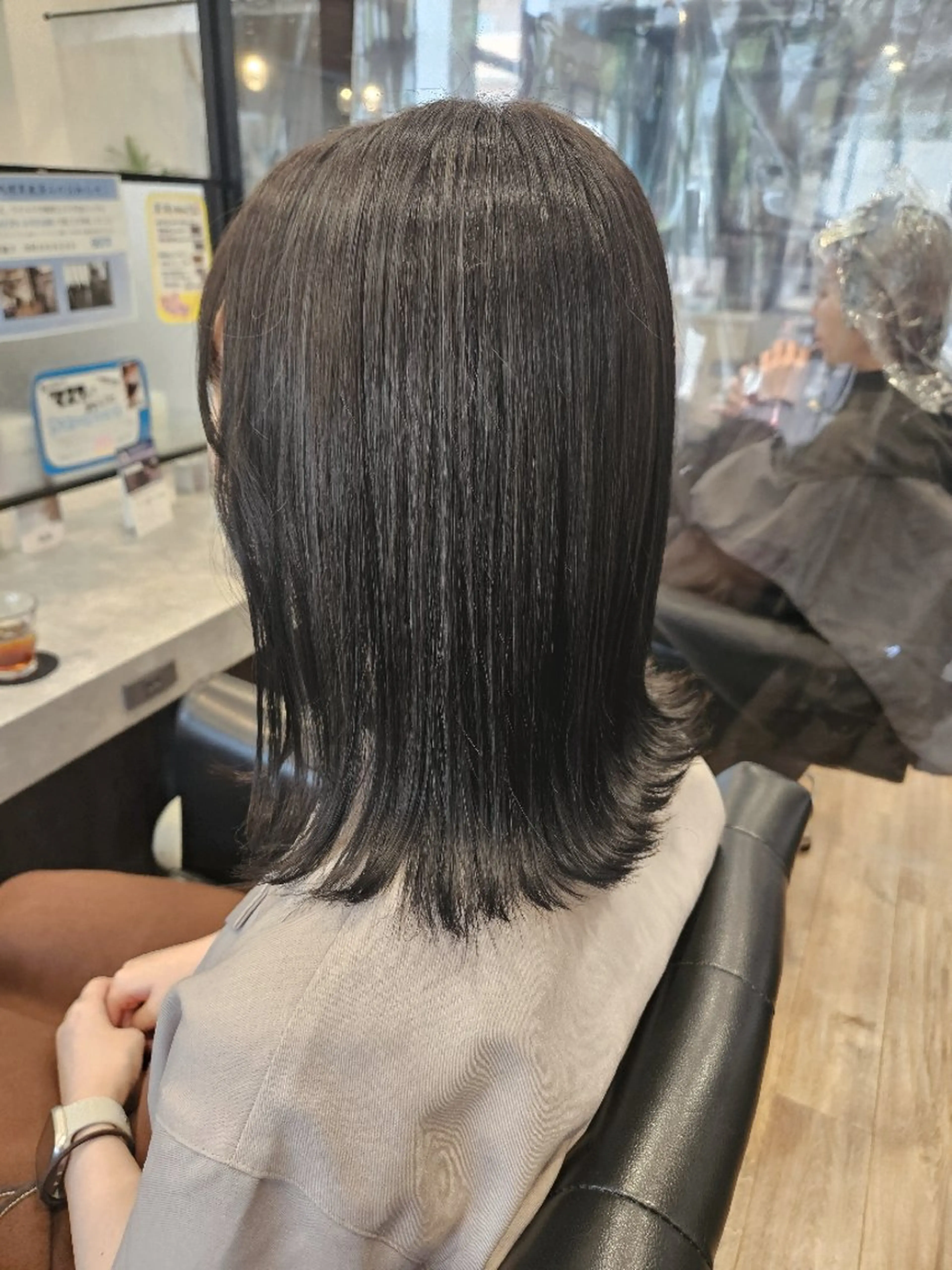 ミディアム カラー カット ヘアカラー トリートメント 関口 友菜のヘアスタイル