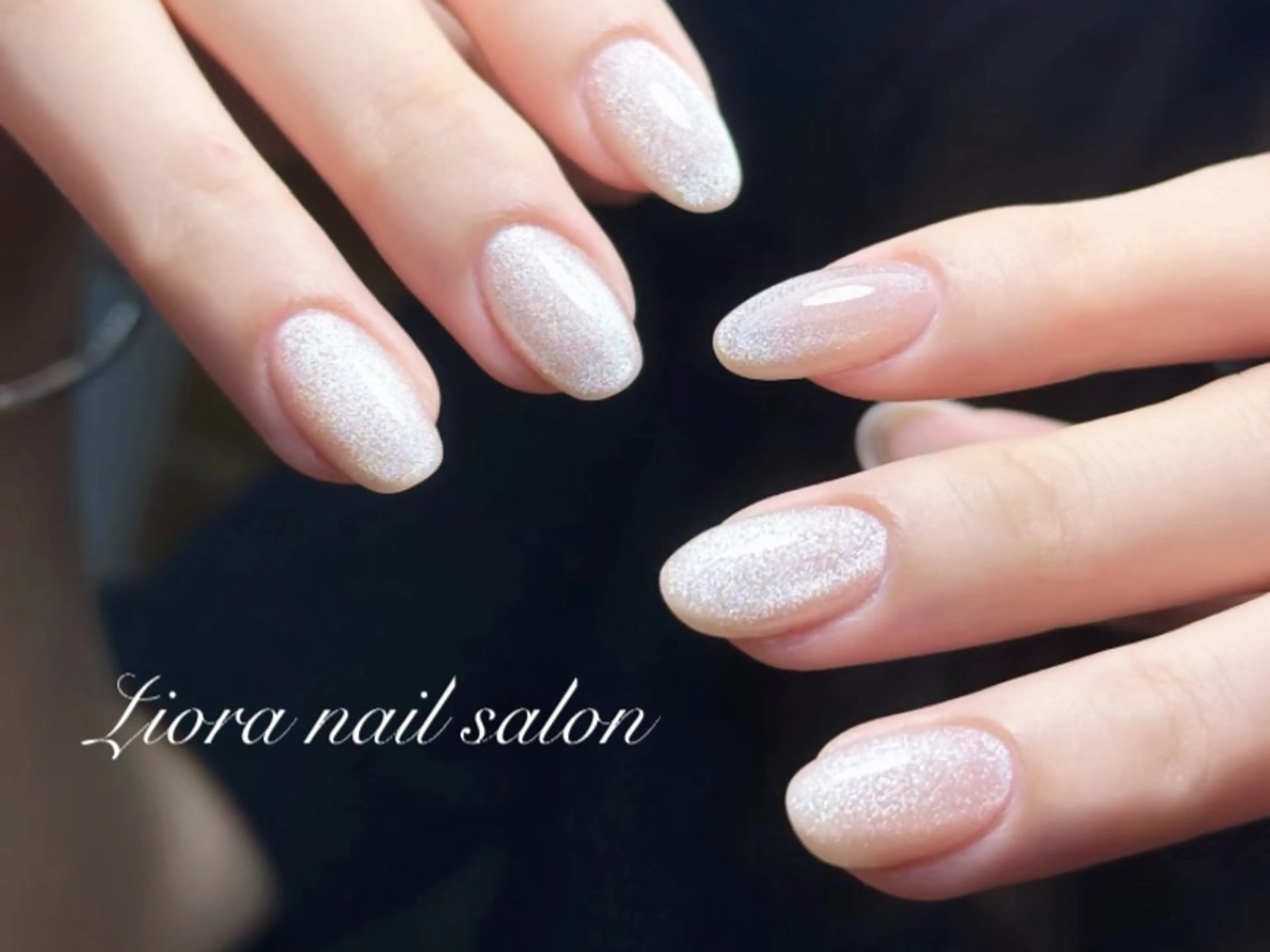 ネイル フレンチネイル ジェルネイル ガーリー グラデーション キラキラネイル ハンドネイル Liora nail 1のネイルデザイン