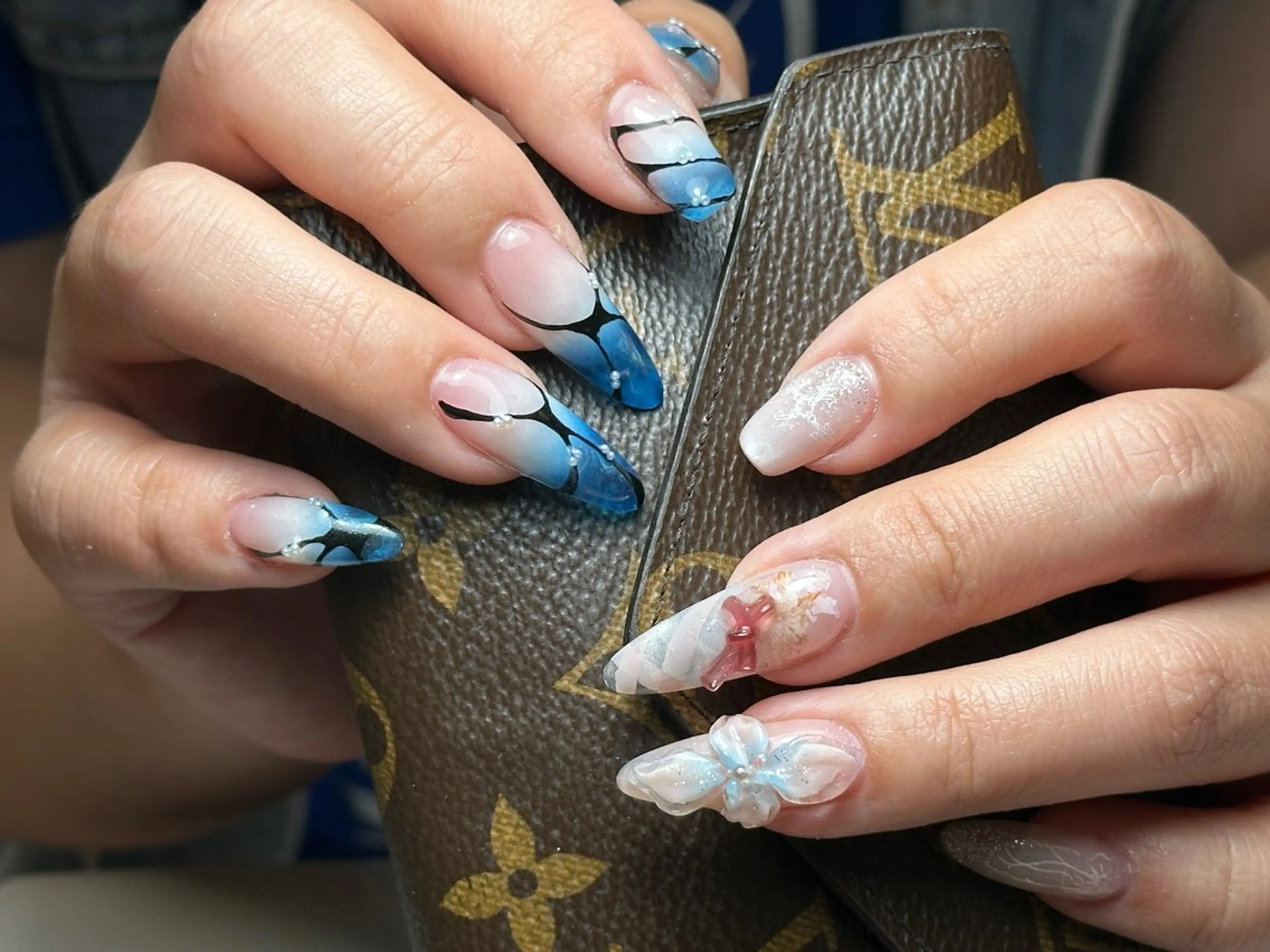 ネイル Eveネイル チップスカルプ専門店のネイルデザイン