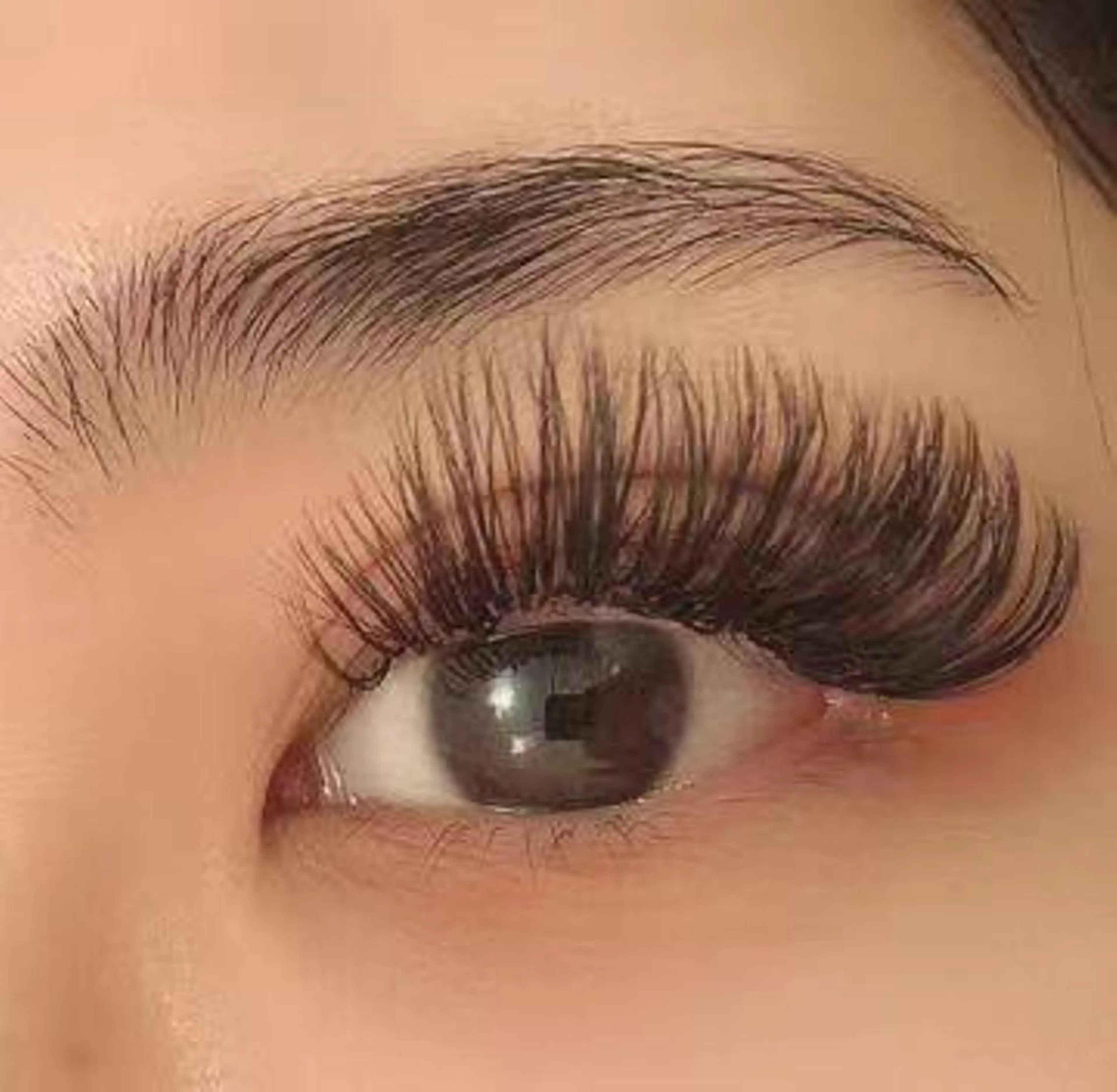 マツエク・マツパ 付け放題 バインドロック マツエク Ali Beauty Salon 新小岩のマツエク・マツパデザイン