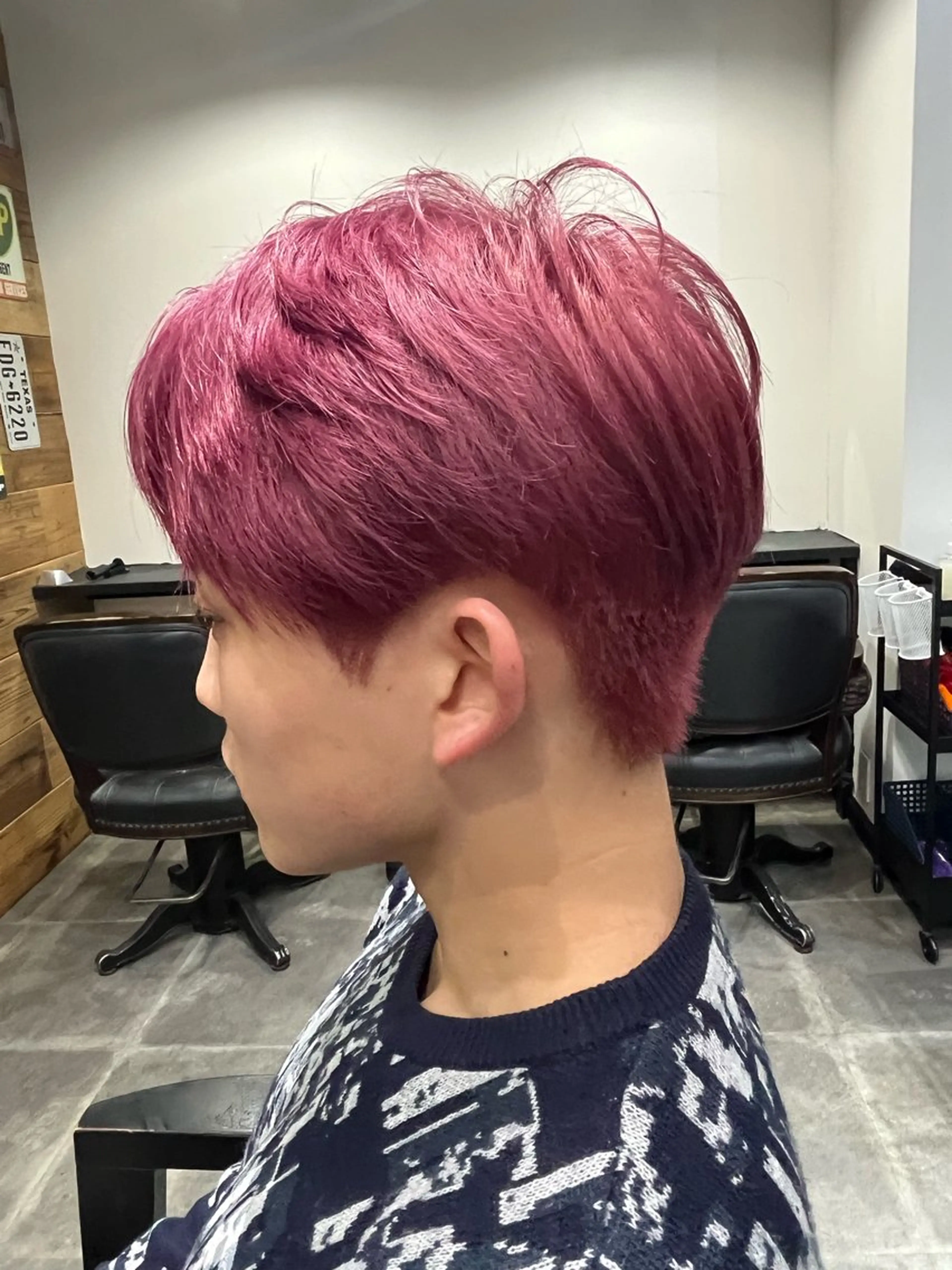 カラー メンズ メンズブリーチ ブリーチ ピンクカラー メンズカット/ 嶋本敬心のヘアスタイル