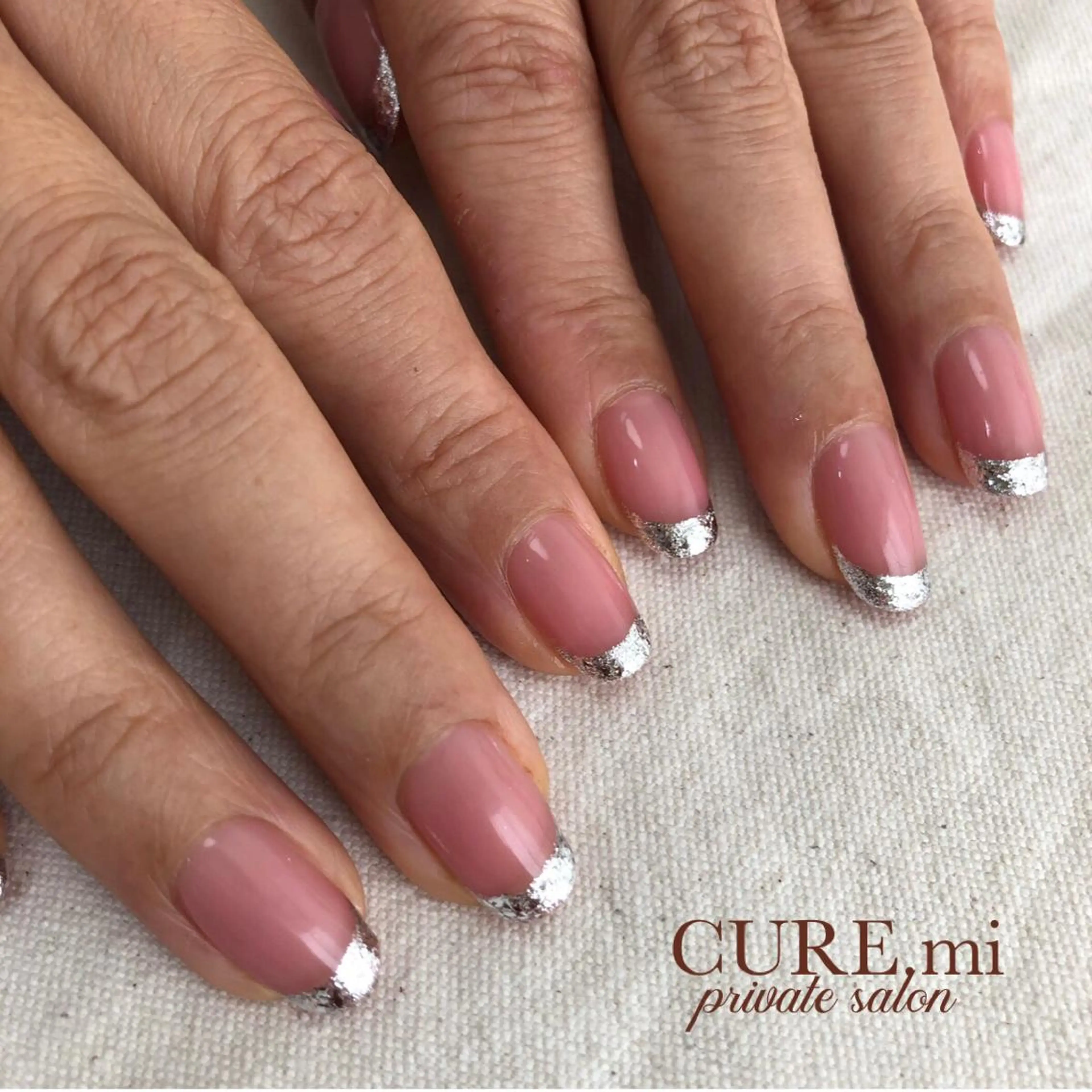 ネイル フレンチネイル ガラスフレンチ ハンドネイル ハンドケア 伊藤 美香のその他イメージ