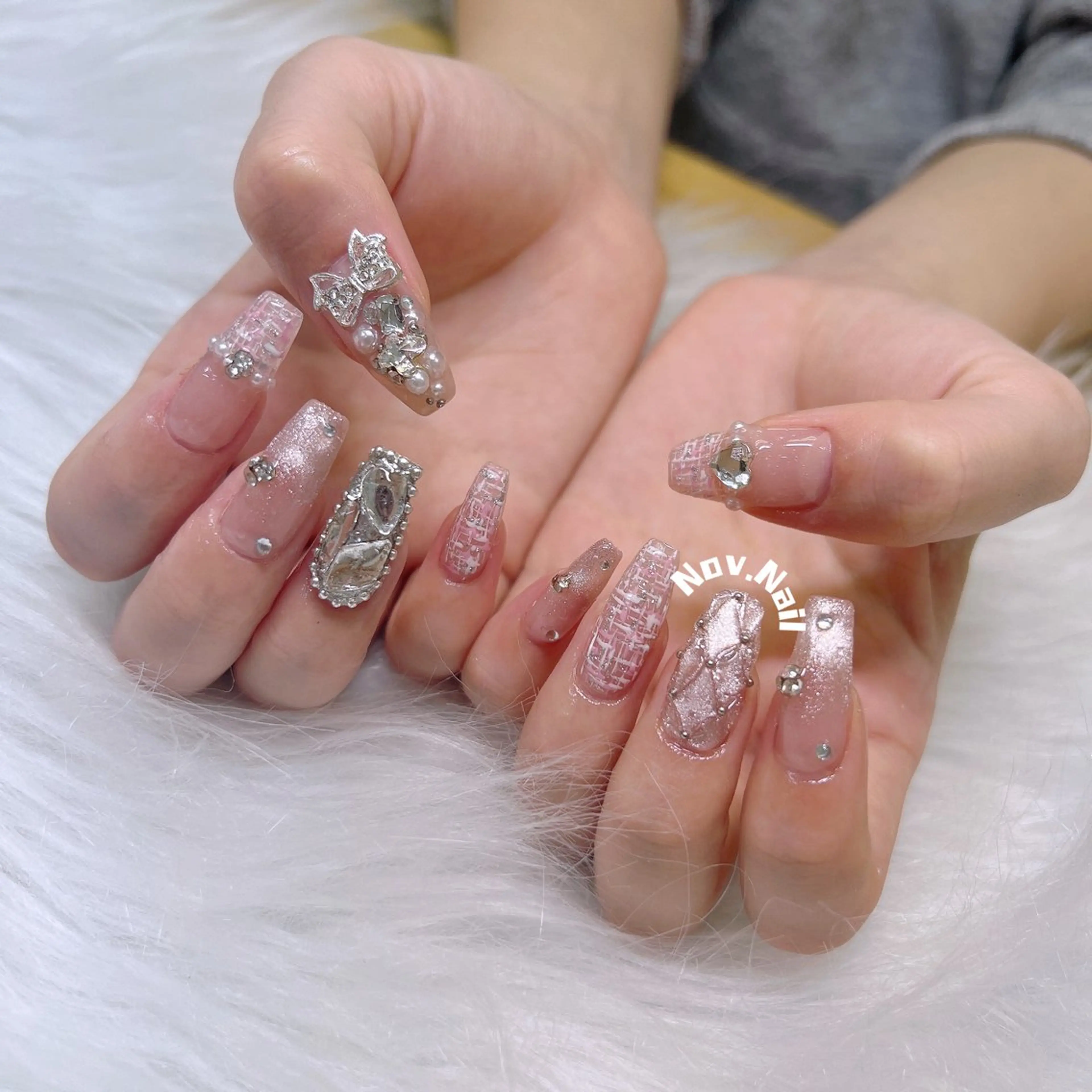 ネイル ハンドネイル ハンドケア Nov. ネイルサロンのネイルデザイン