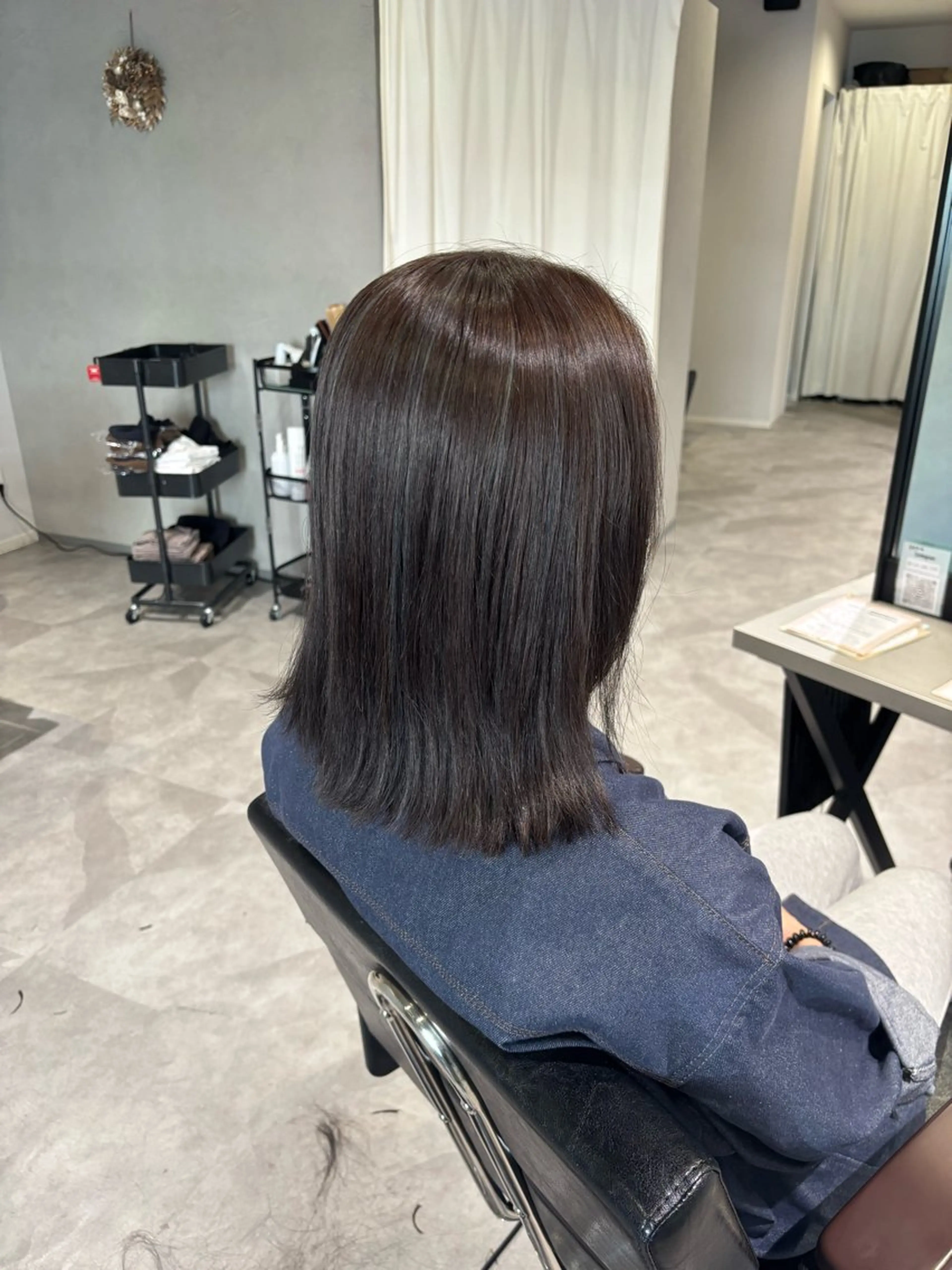 ミディアム ハイライト カット ヘアカラー 長尾ゆりの/ボブ/ ベージュ/ハイトーンのヘアスタイル