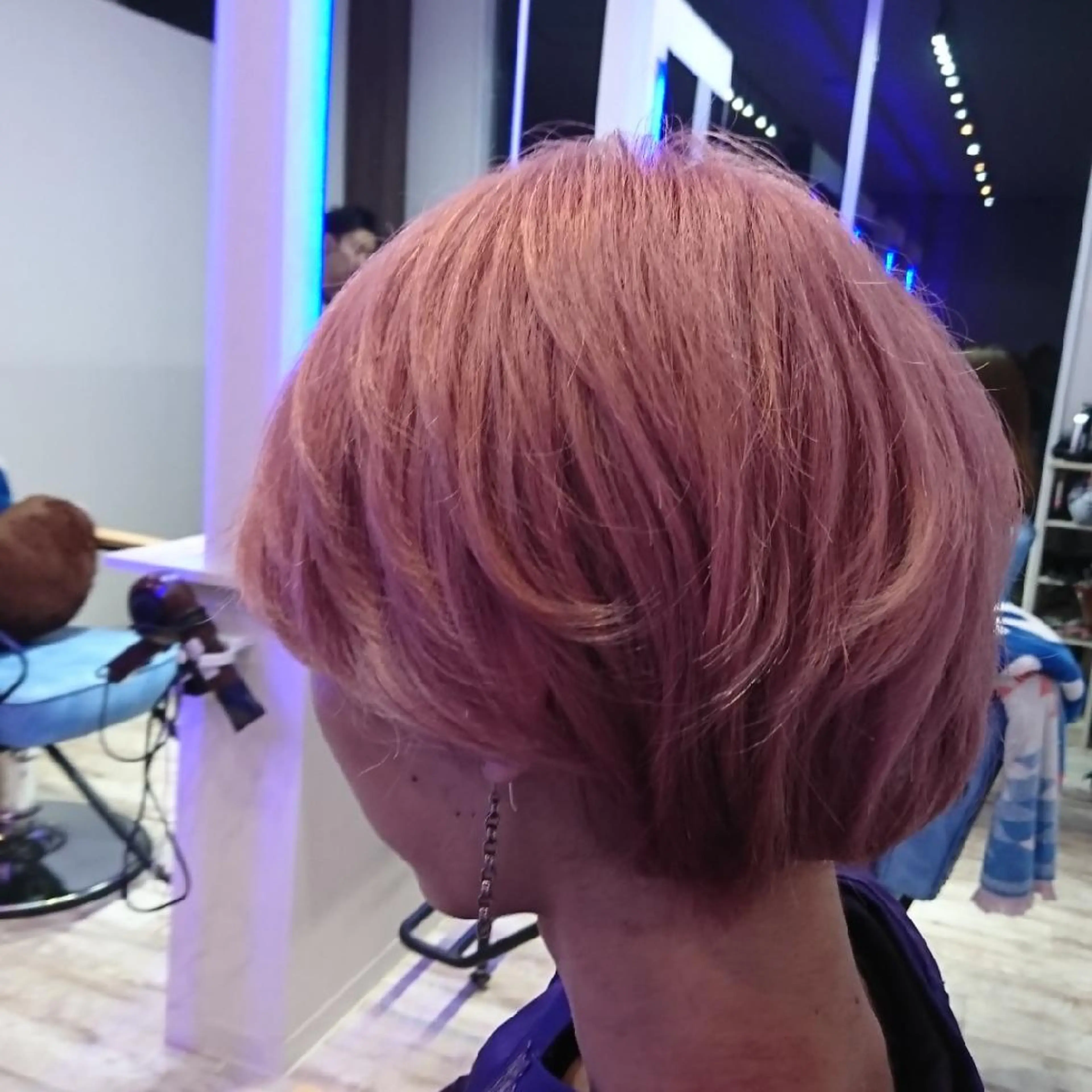 ショート カラー ボブ 中嶌 健一のヘアスタイル