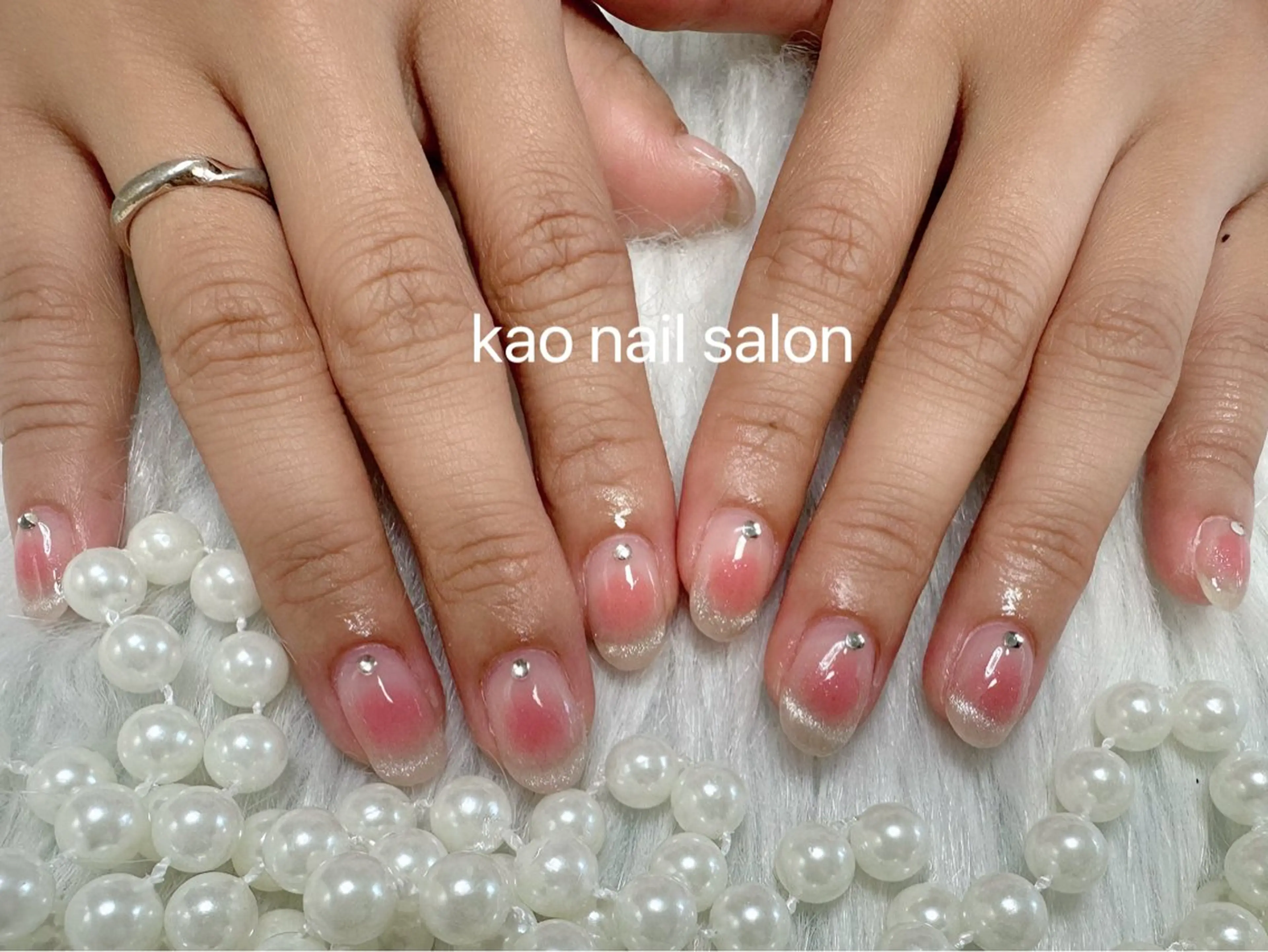 ネイル チークネイル 長さ出し フレンチネイル ジェルネイル ガラスフレンチ ハンドネイル kao nail マグネット/長さだしのネイルデザイン