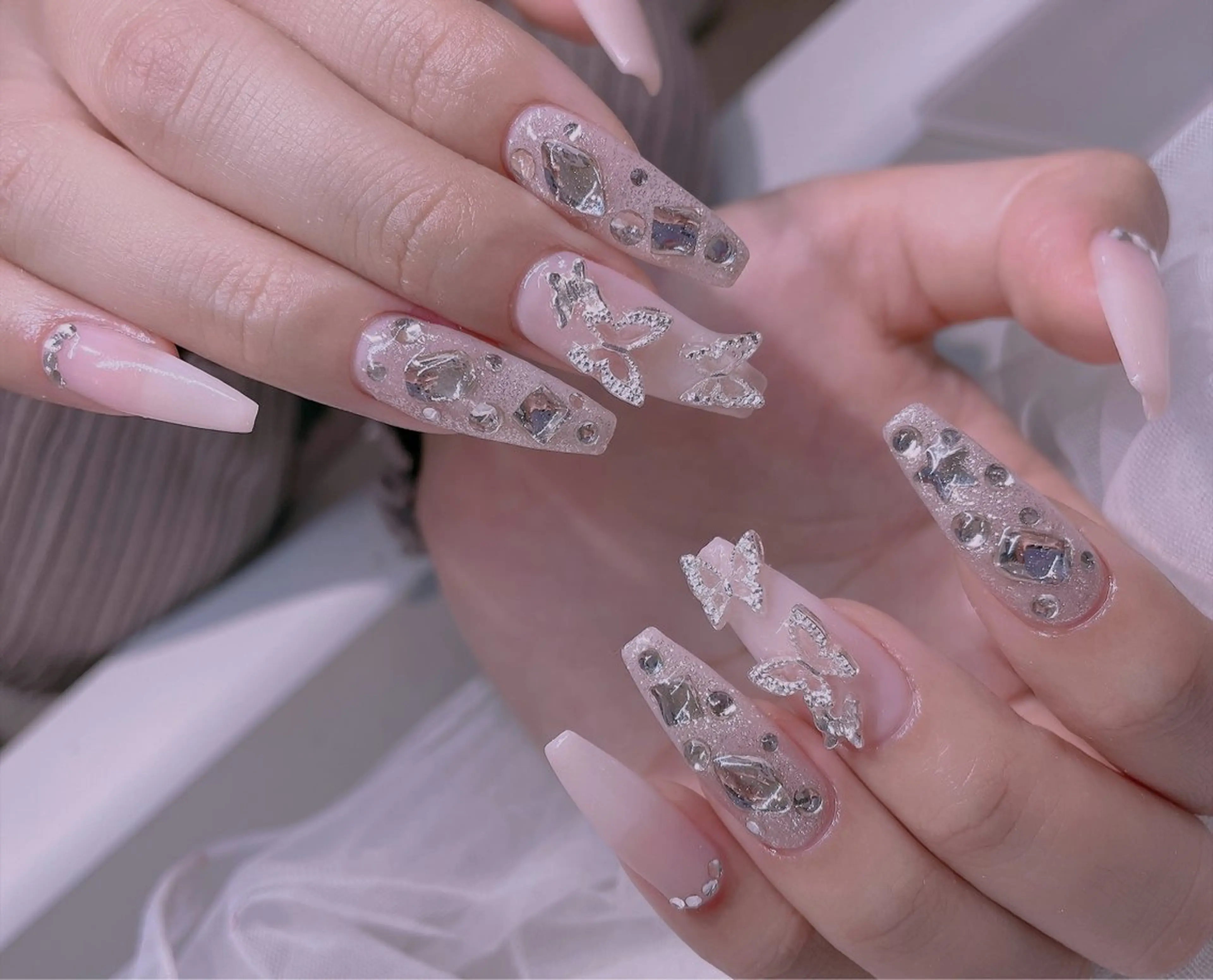 ネイル ハンドネイル ❤️ aura❤️のネイルデザイン