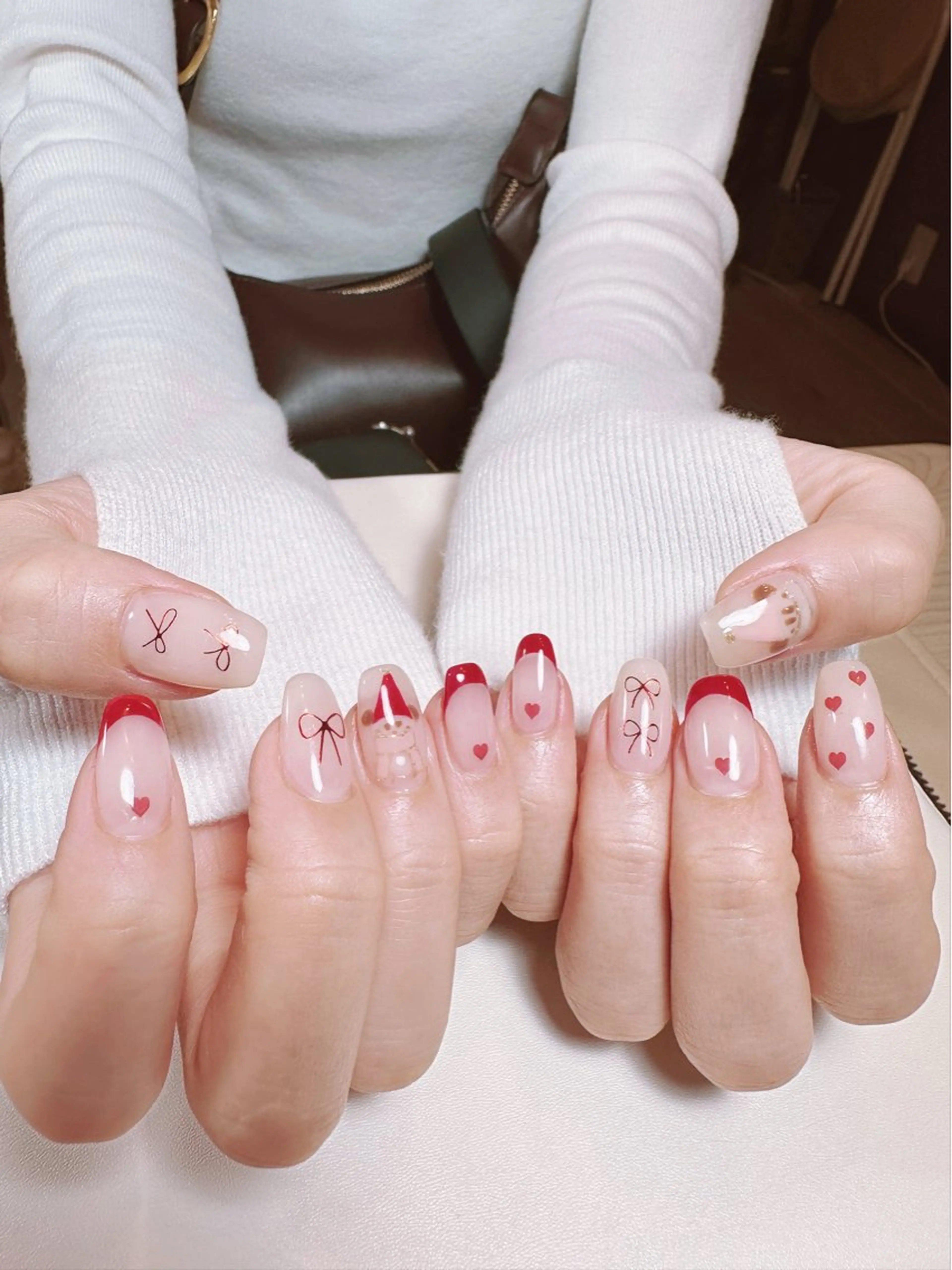 ネイル 冬ネイル クリスマス ハンドネイル Nail Salon R.N アールドットエヌ所属・R.N アールドットエヌのネイルデザイン