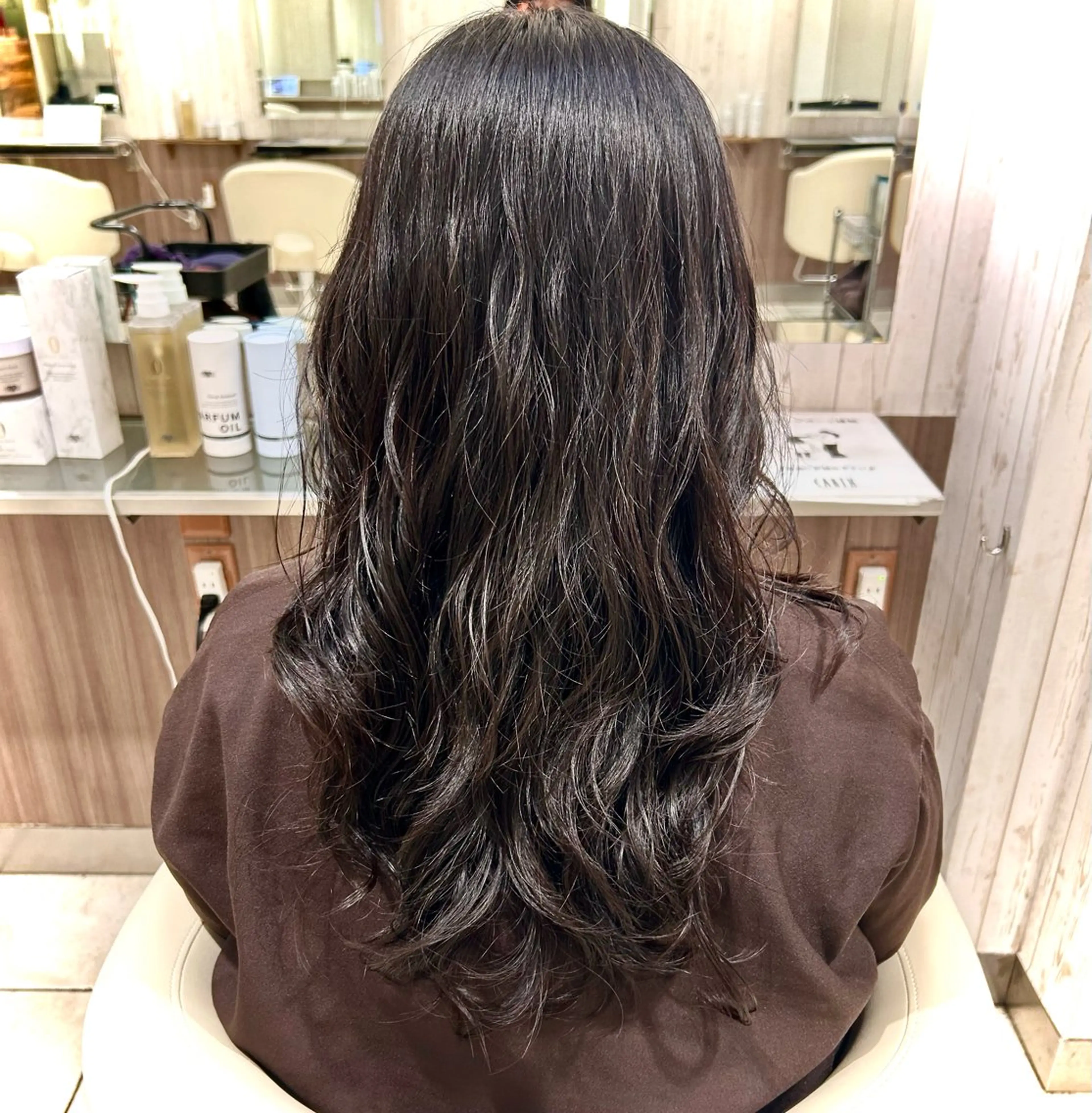 パーマ 岡田 拓真のヘアスタイル