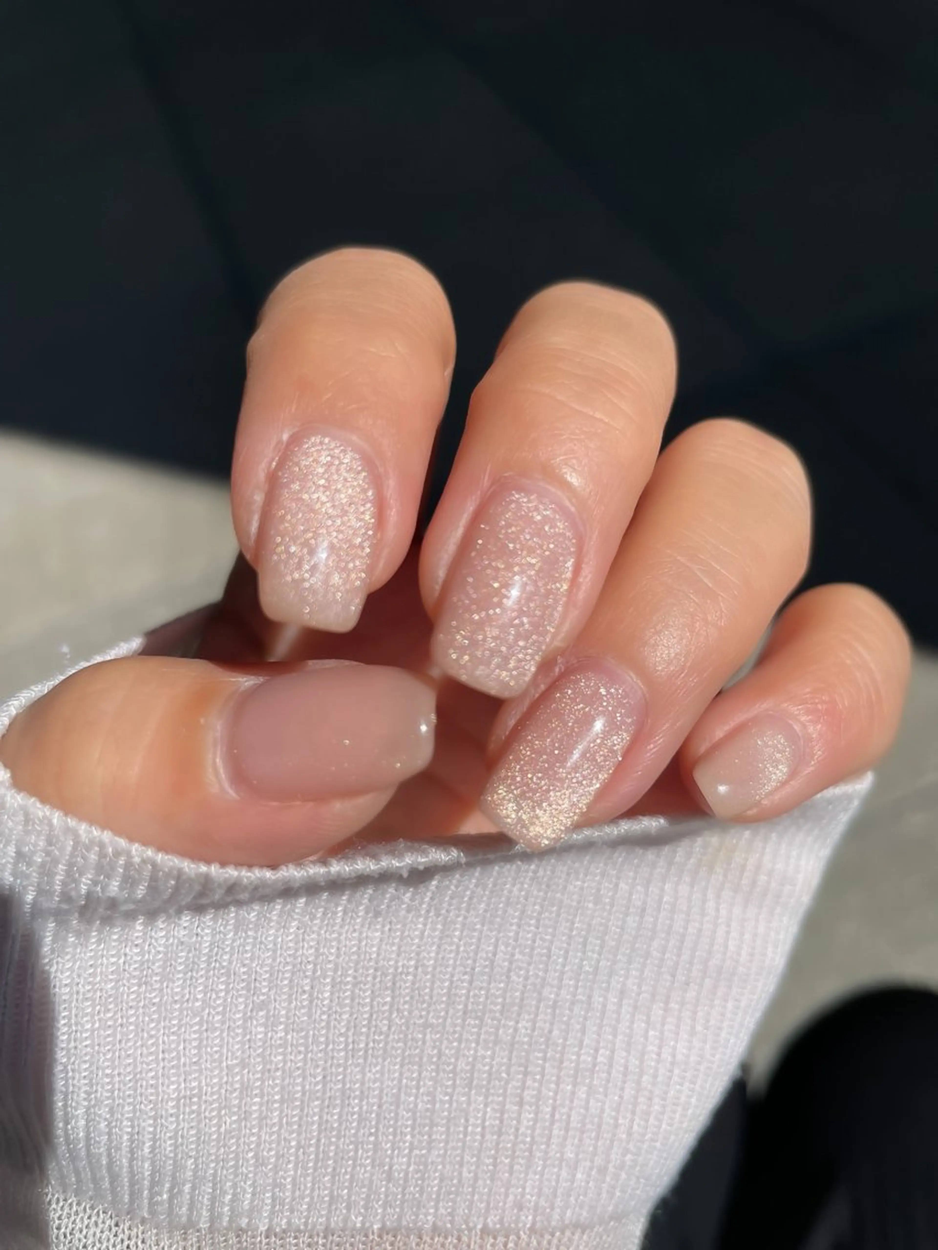 ネイル マグネットネイル オフィスネイル ピンク シンプルネイル tete nailstudioのネイルデザイン
