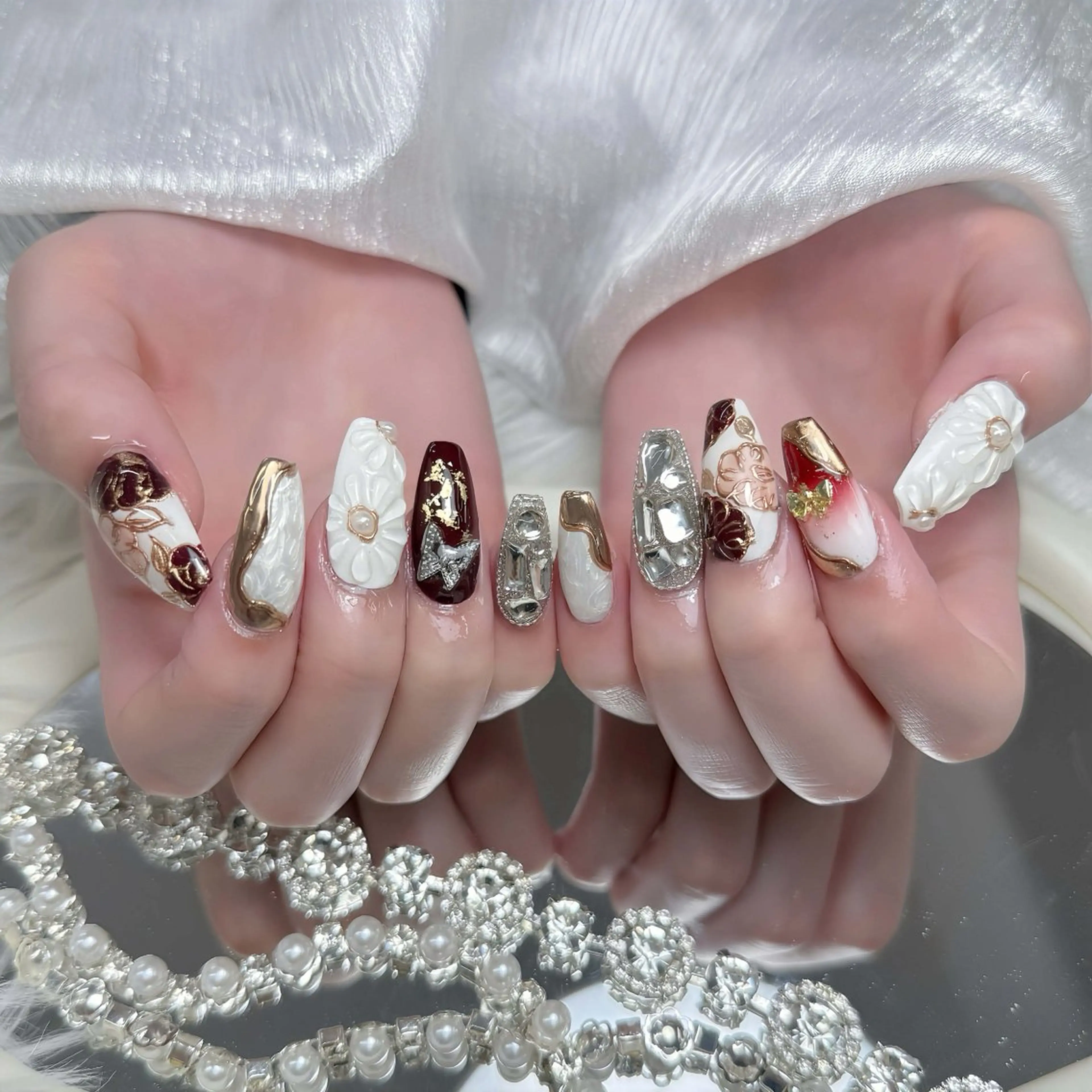 ネイル ハンドネイル ハンドケア Nova Nail Shinsaiのネイルデザイン