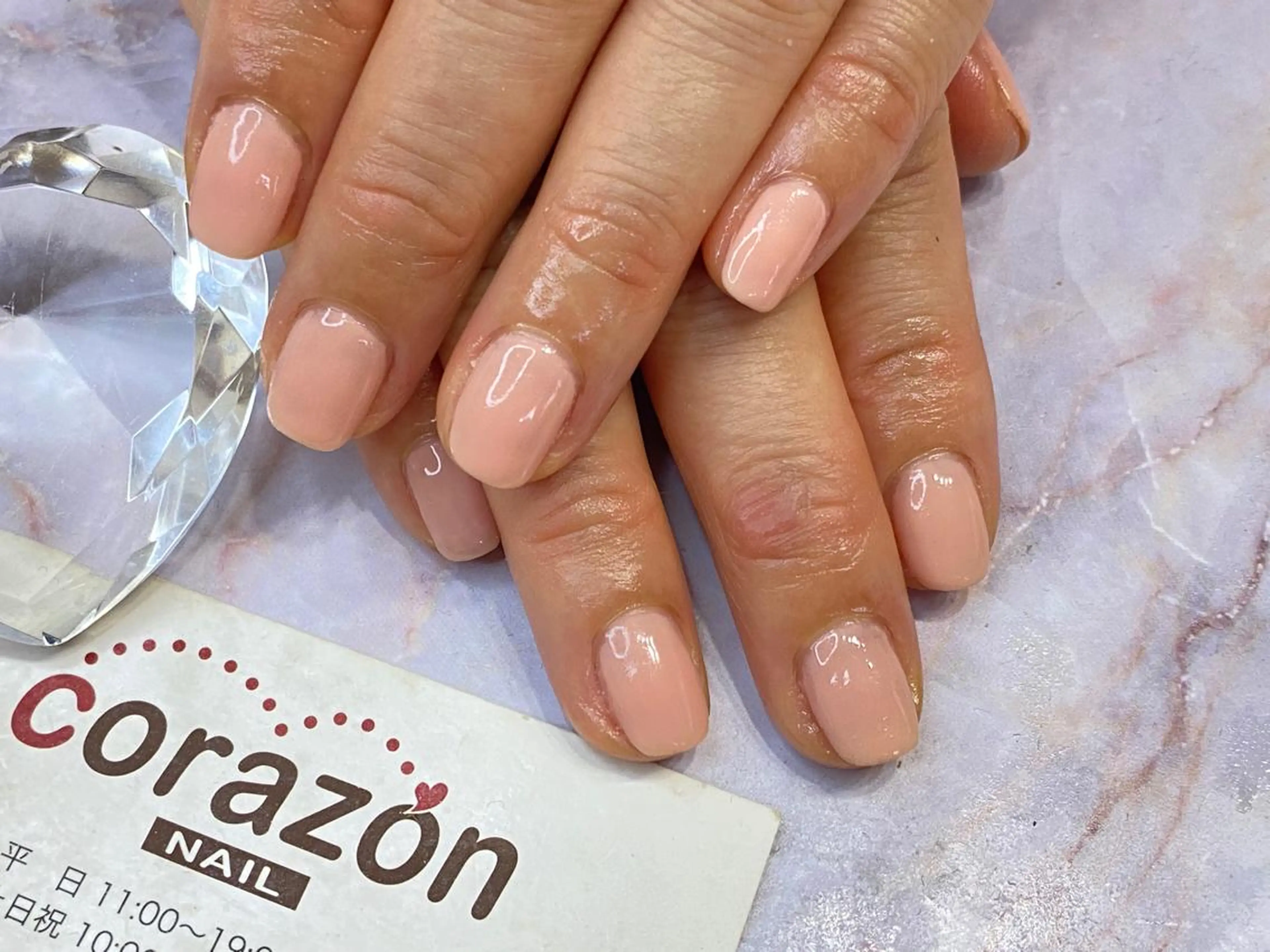 ネイル ジェルネイル ワンカラーネイル ハンドネイル corazon所属・ネイリスト aicoのネイルデザイン