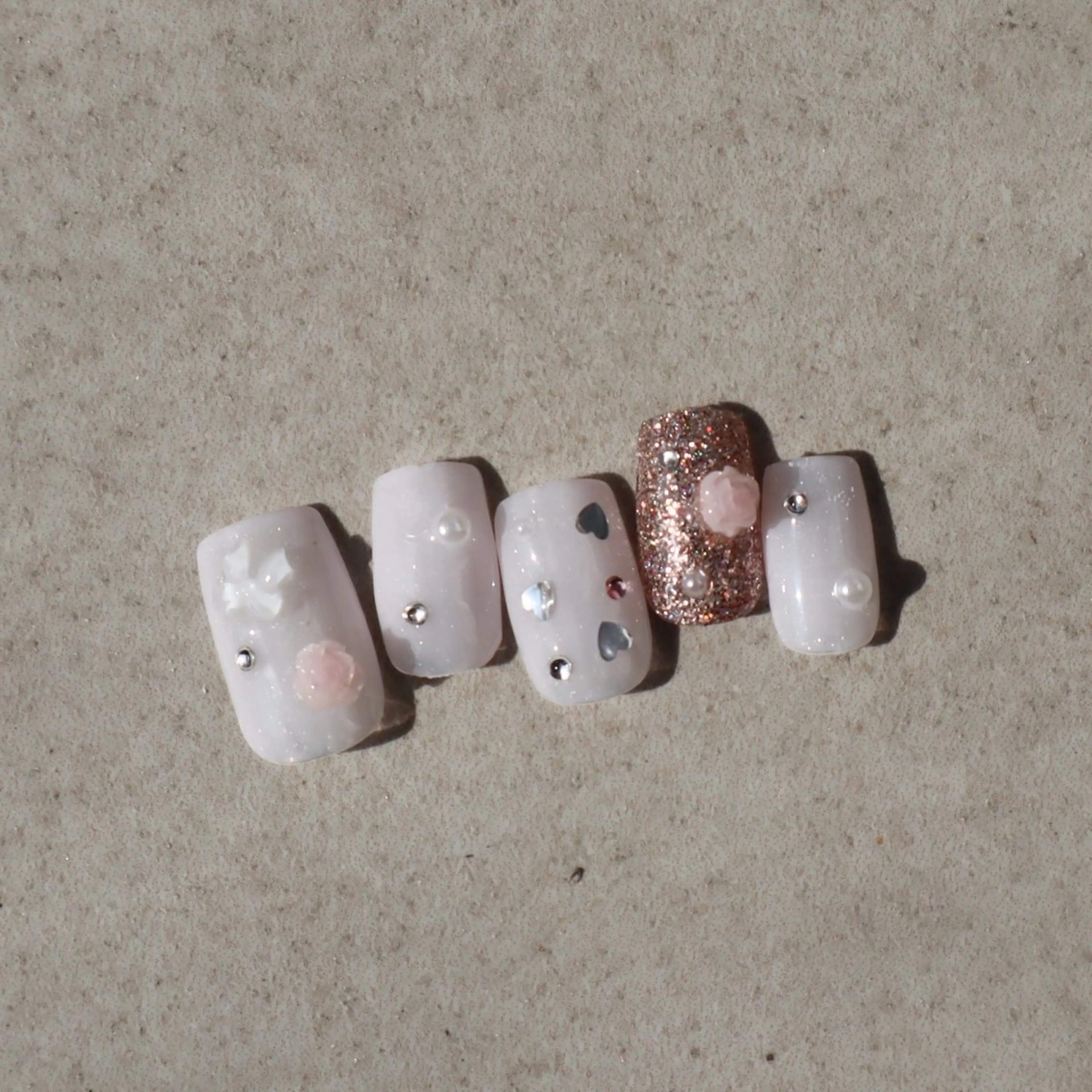 ネイル Y Harunaのネイルデザイン