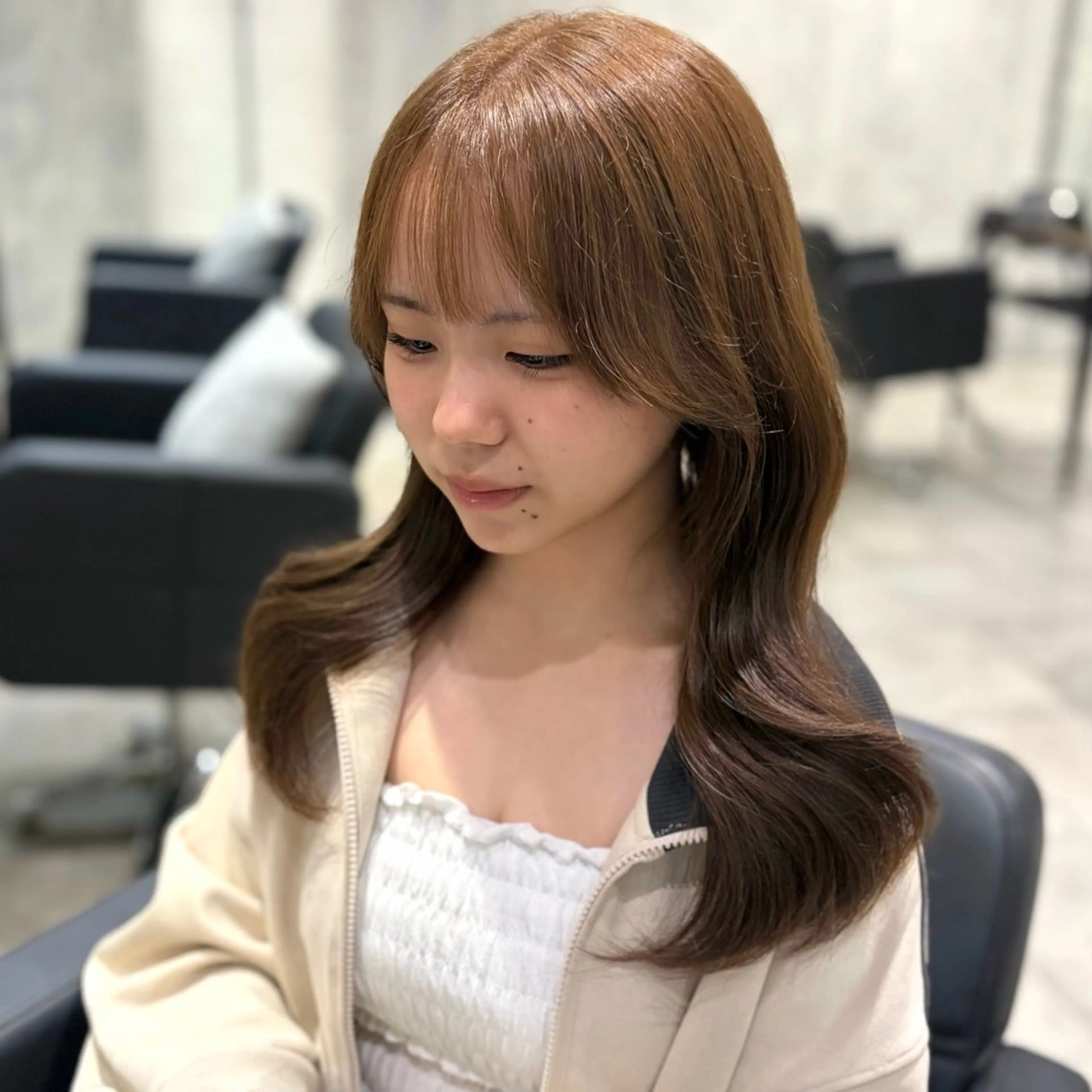 ロング カラー 透明感カラー ヨシンモリ 韓国風ヘア カット ヘアカラー トリートメント shiori/透明感 /顔周り/髪質改善のヘアスタイル