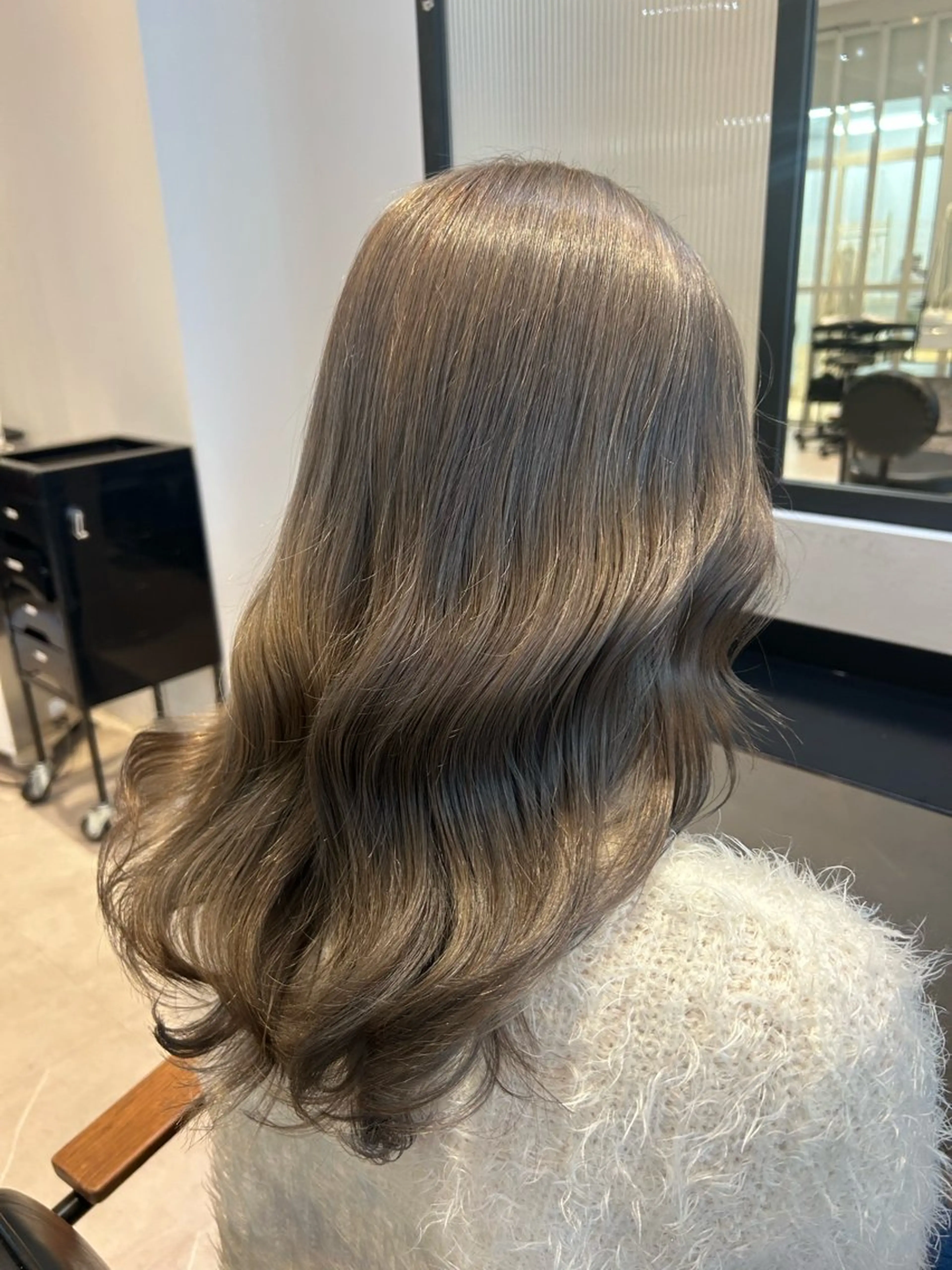 セミロング カラー ヘアアレンジ アッシュ ベージュカラー 韓国風ヘア カット ヘアカラー トリートメント 縮毛矯正/カット/ 韓国ヘア/蛯原🍤のヘアスタイル