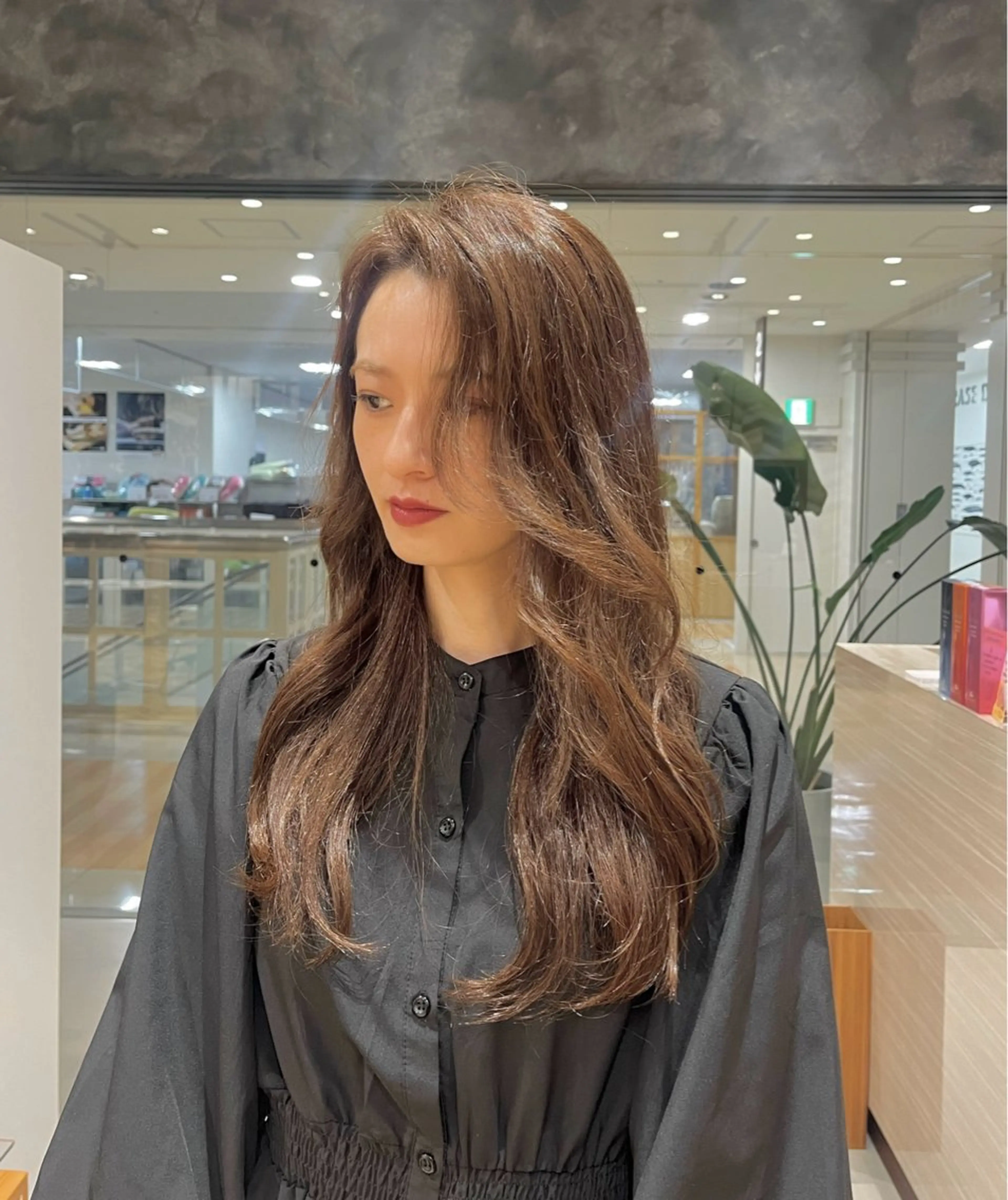 ロング カラー ブラウンカラー チョコレートブラウン レイヤーカット 🫧艶髪、暖色カラー 🫧Harukaのヘアスタイル