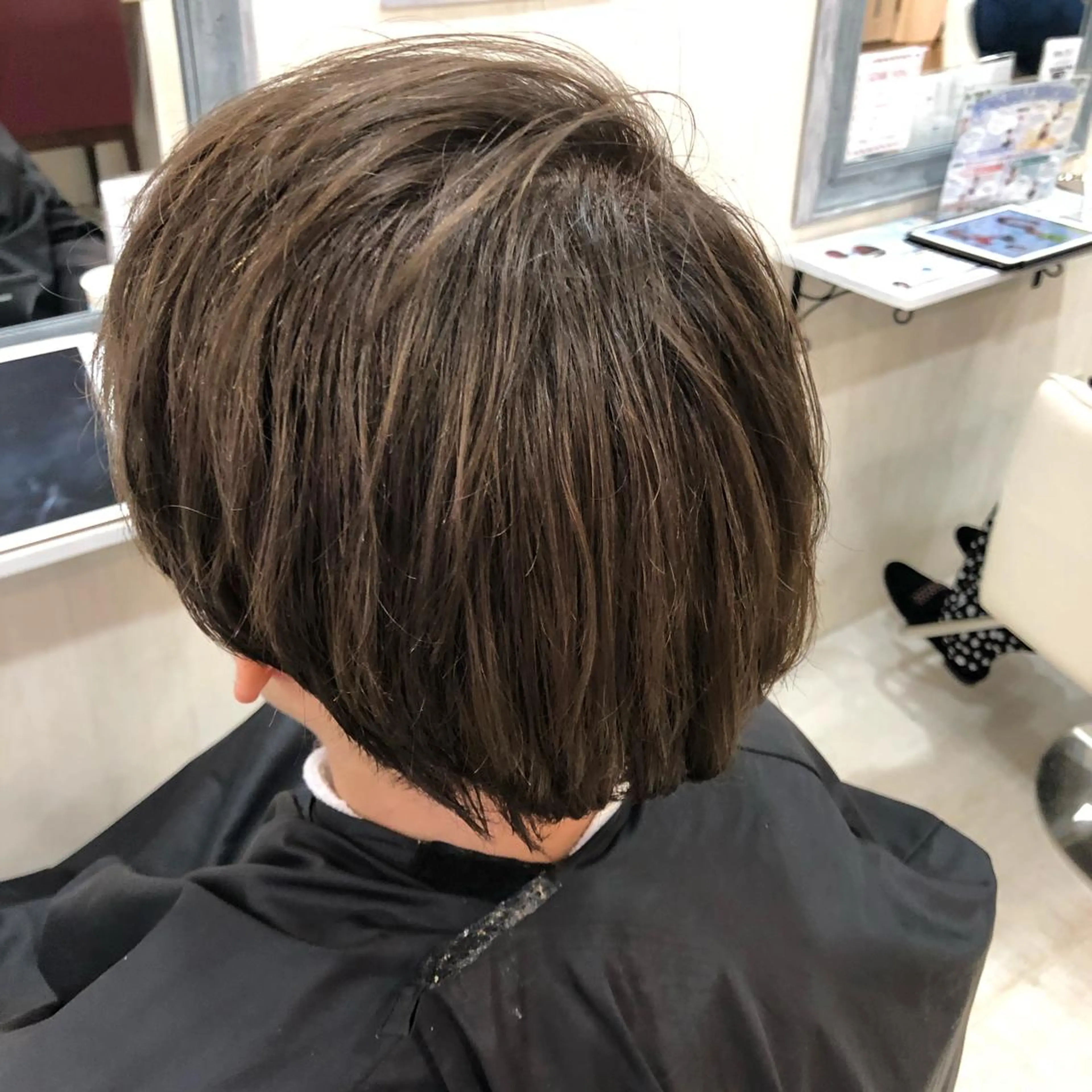 ショート 三橋 由佳のヘアスタイル