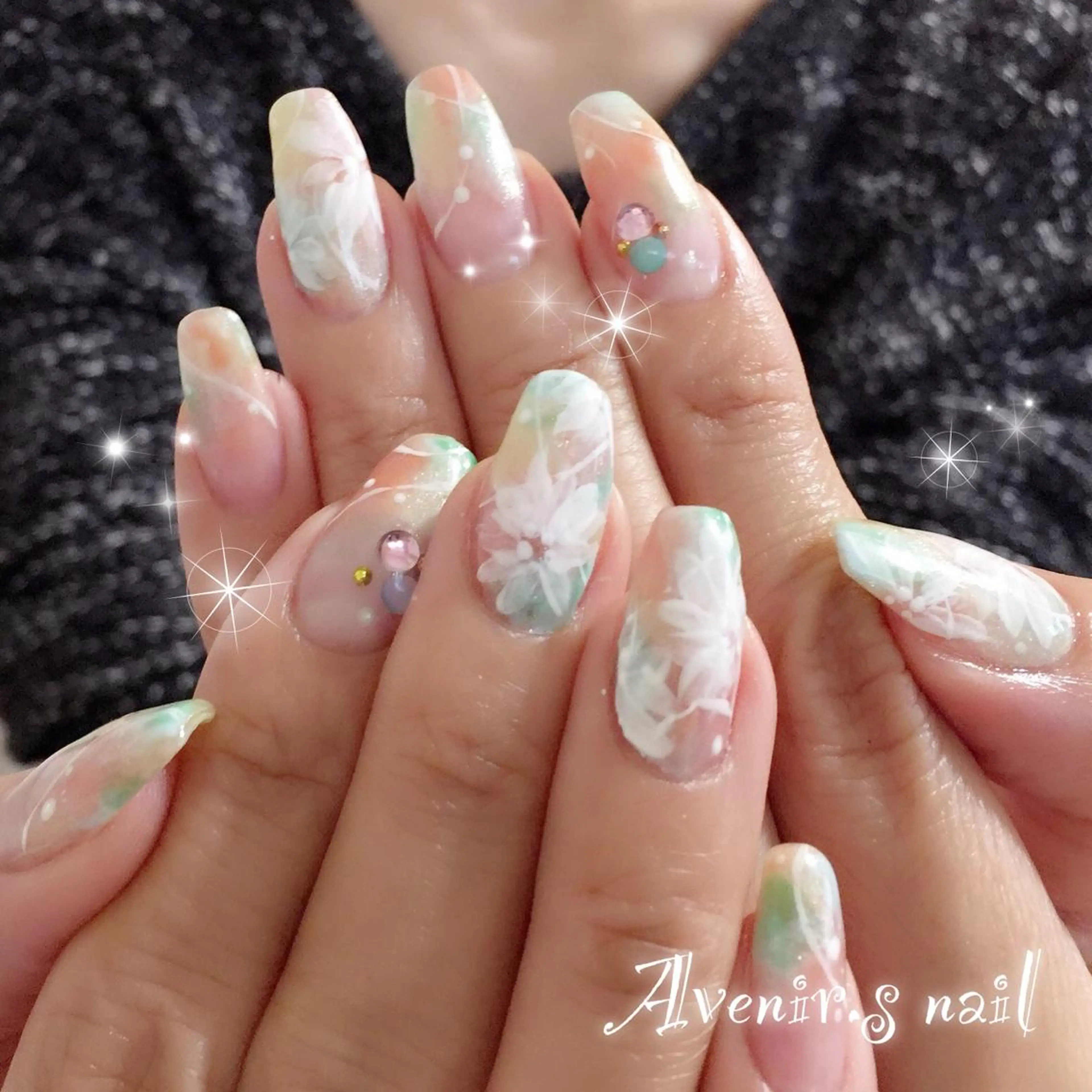 ネイル フラワーネイル 持ち込み Home Salon Avenir.のネイルデザイン