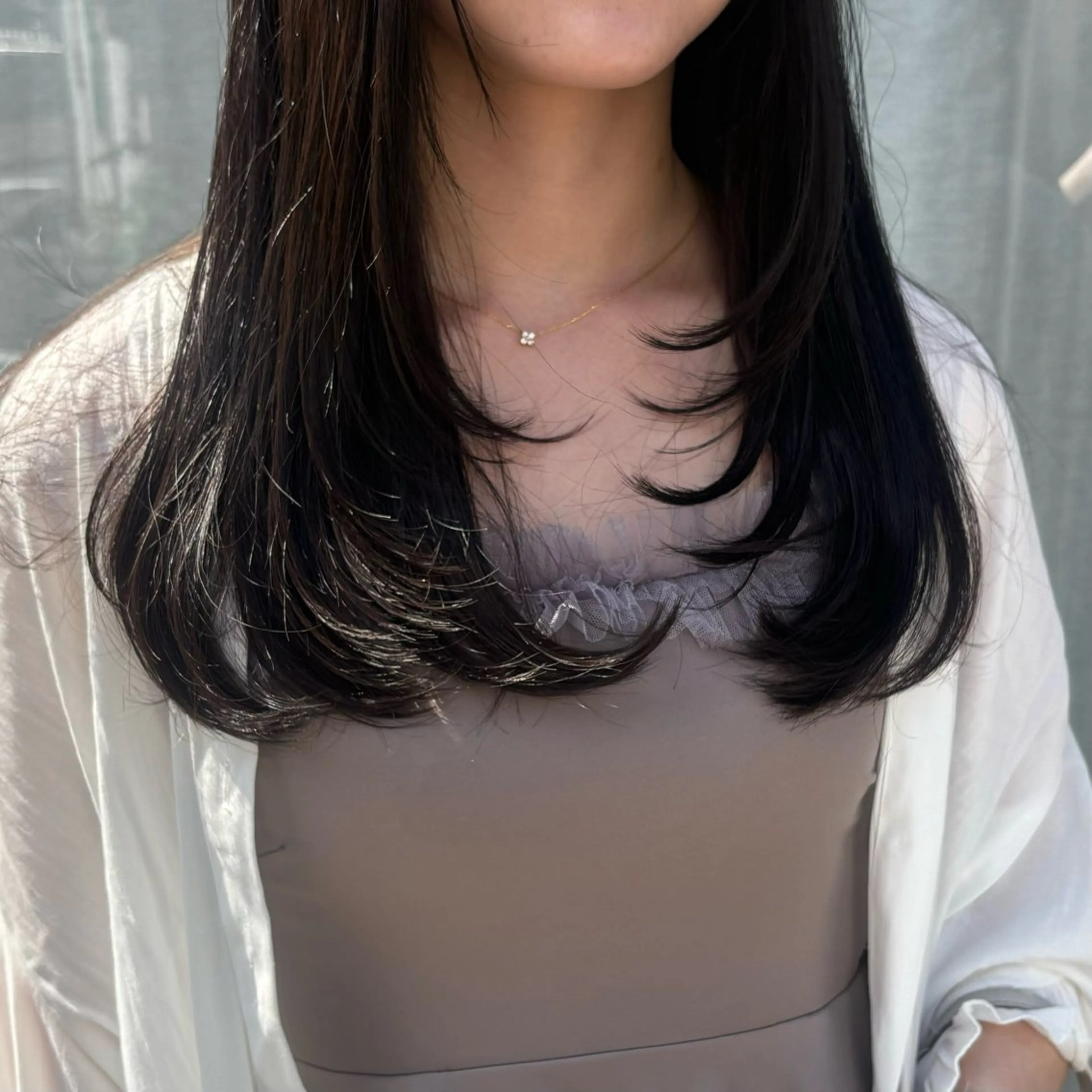 ロング カラー 顔まわりレイヤー 顔周りカット レイヤーカット カット ヘアカラー 🍒サクラ🍒 /透明感カラー/艶髪のヘアスタイル