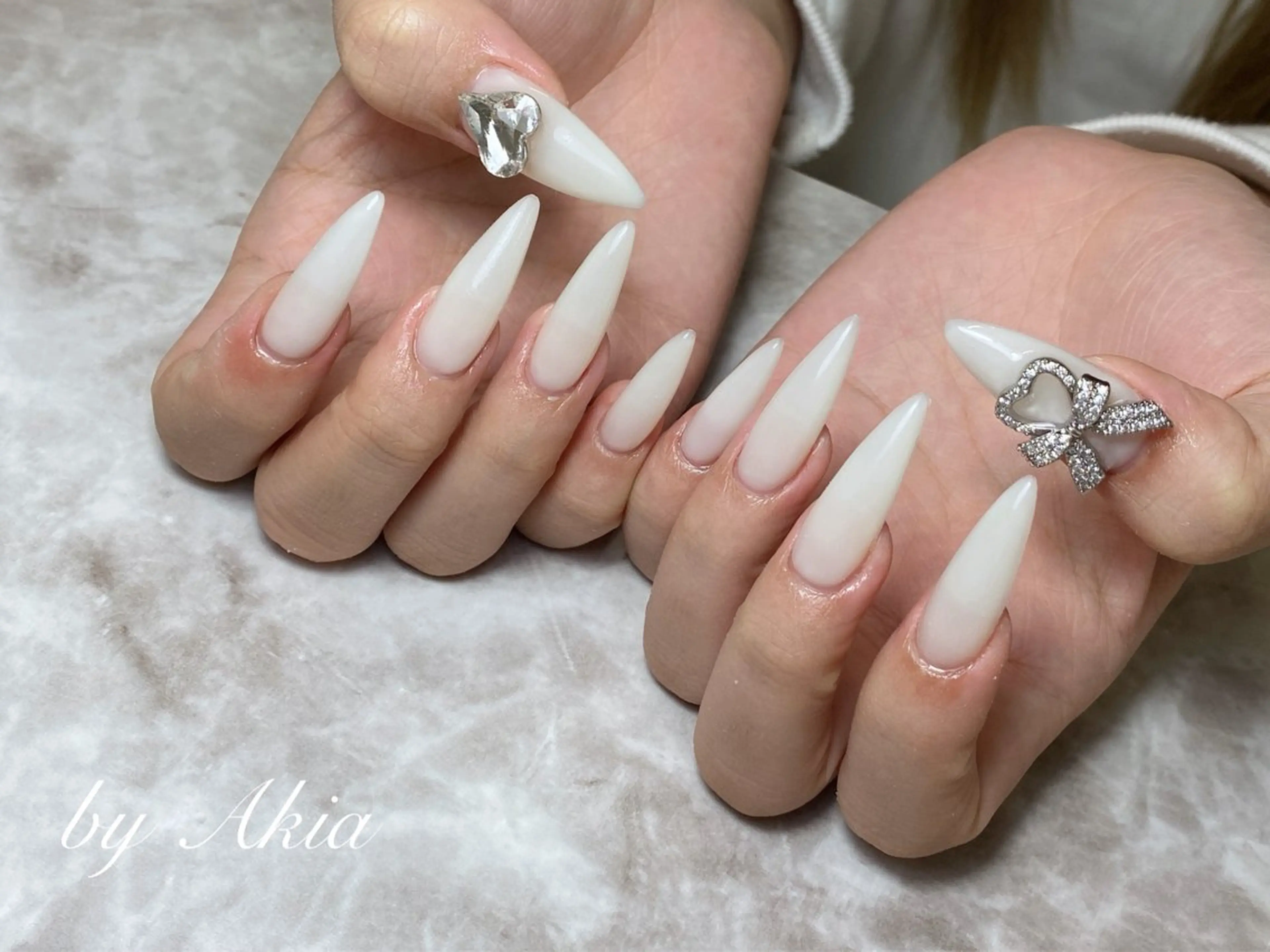 ネイル ロングネイル ハンドネイル 閨匠ビューティサロン 銀座店のネイルデザイン