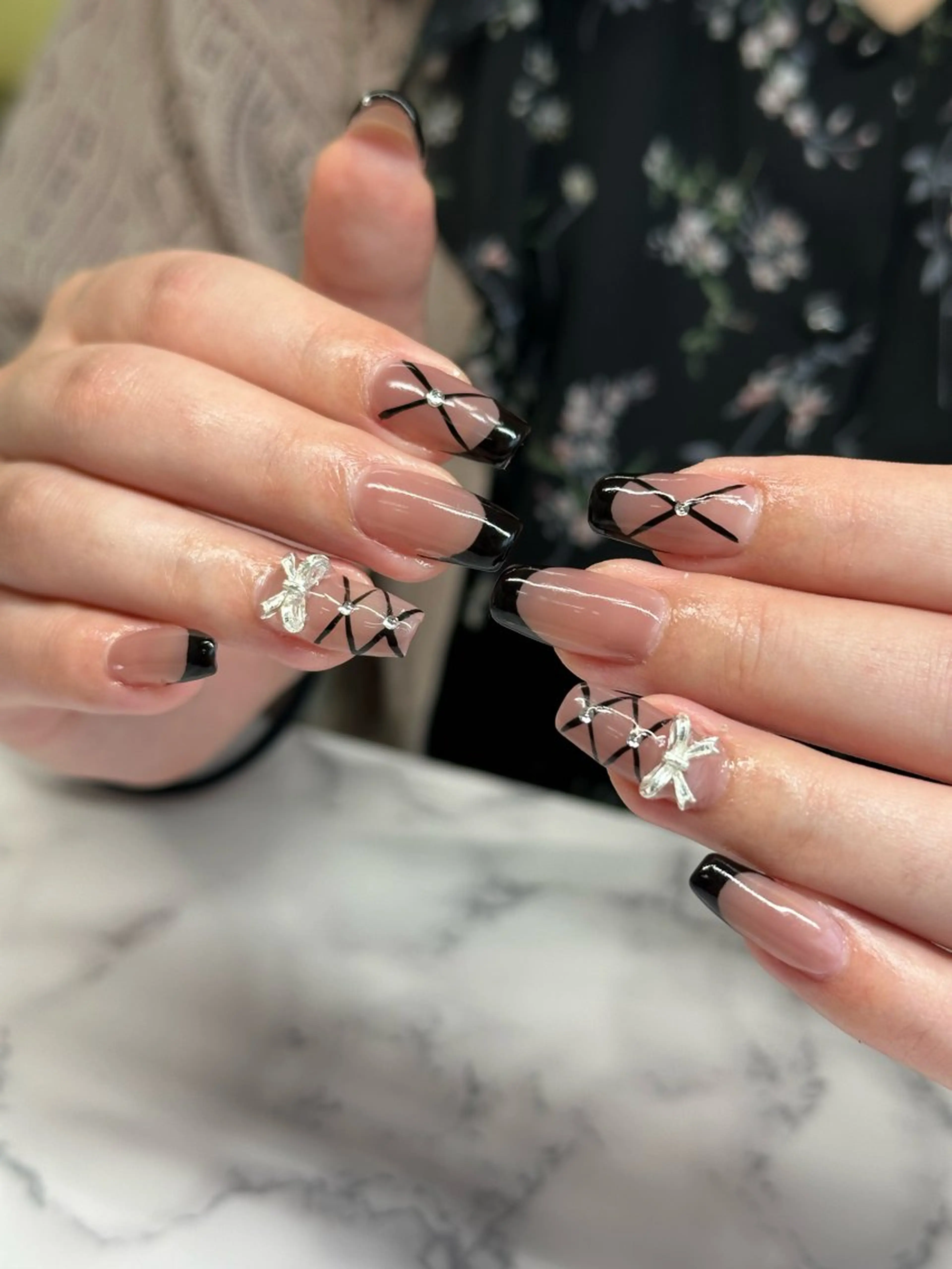 ネイル ハンドネイル salon iris 🦋北広島市大曲のネイルデザイン